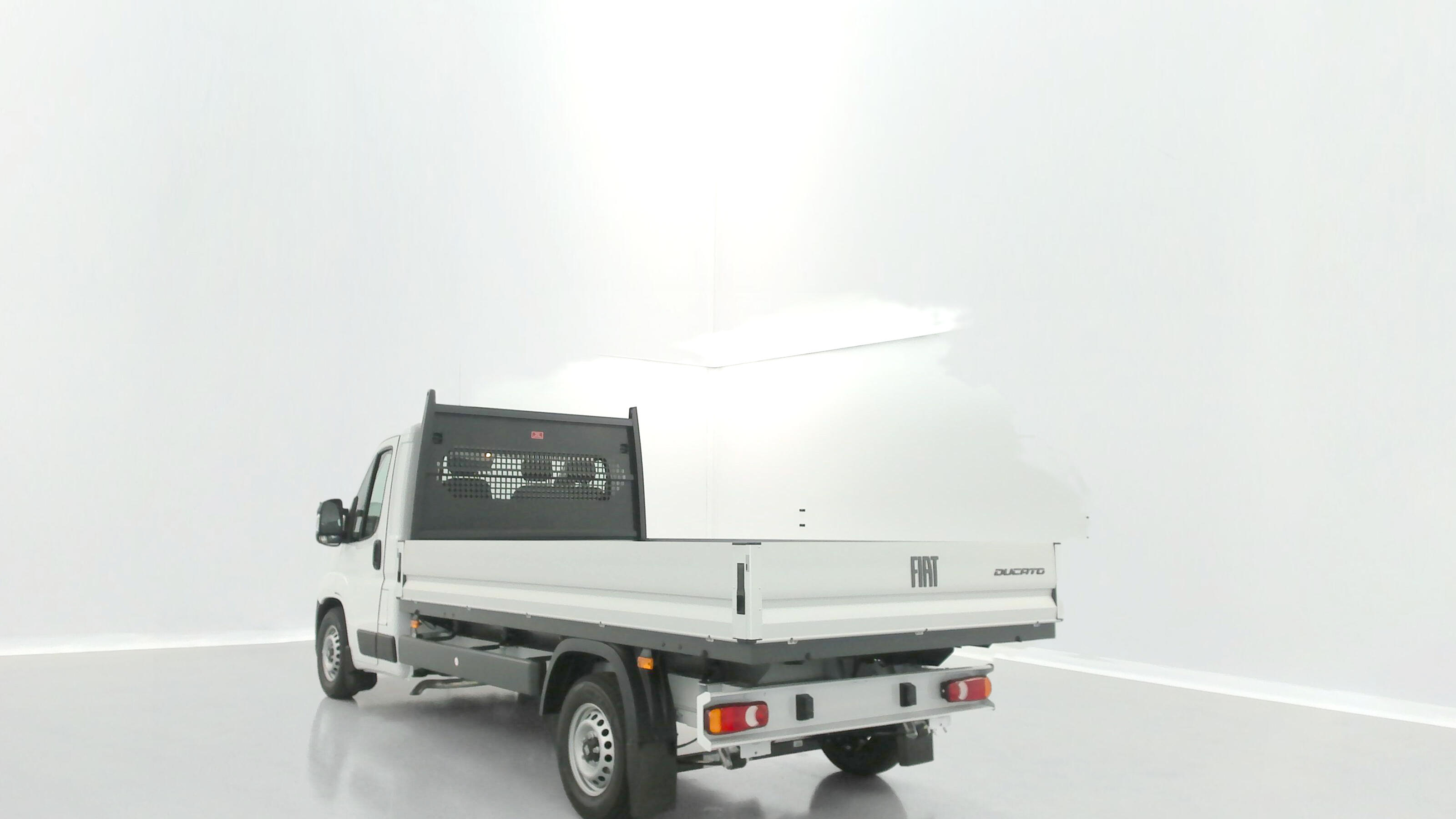 FIAT Ducato plateau ridelles sc 3.5 L Maxi 140ch