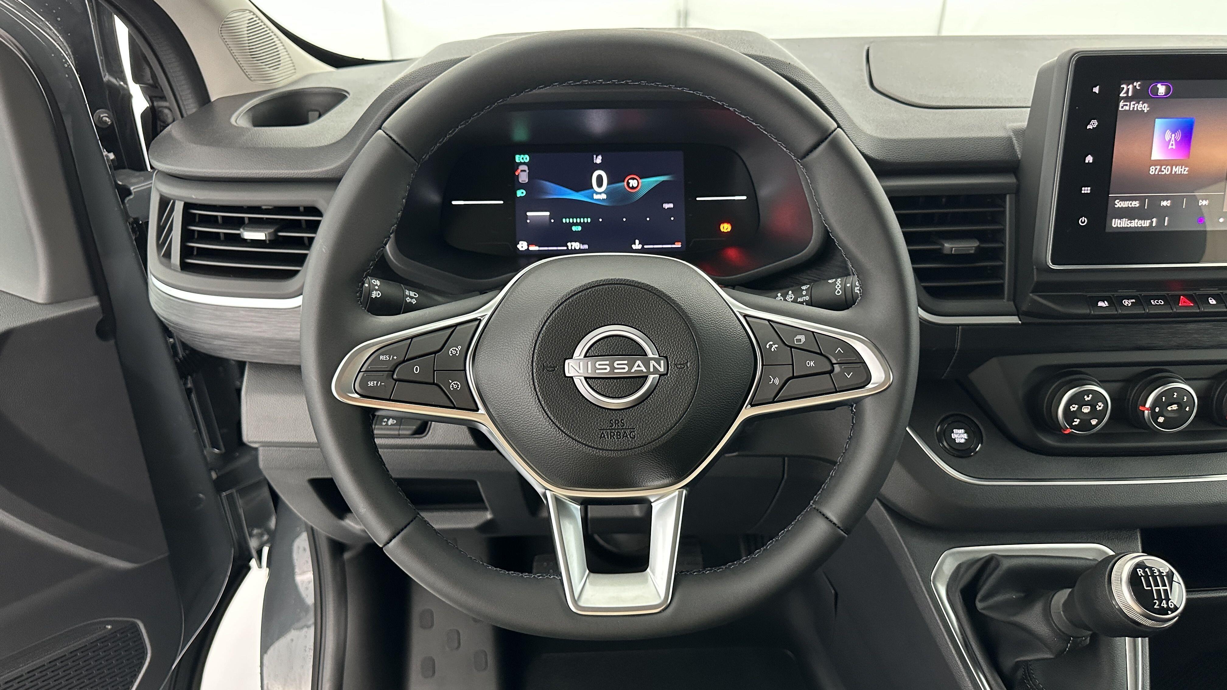 NISSAN PRIMASTAR COMBI L2H1 3.0t 2.0 dCi 150ch N-Connecta