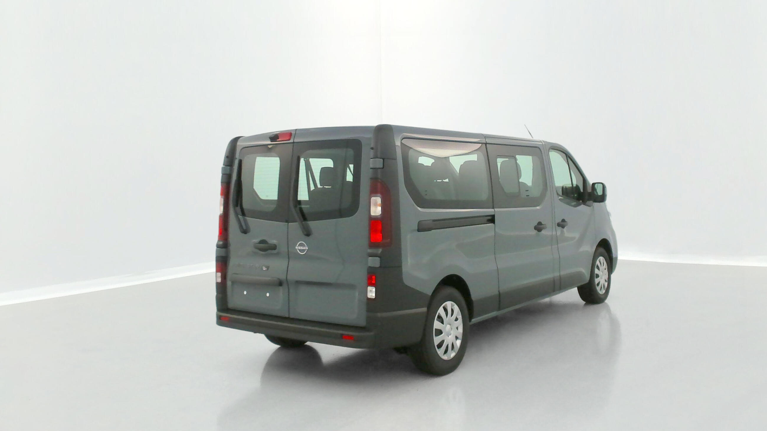 NISSAN PRIMASTAR COMBI L2H1 3.0t 2.0 dCi 150ch N-Connecta
