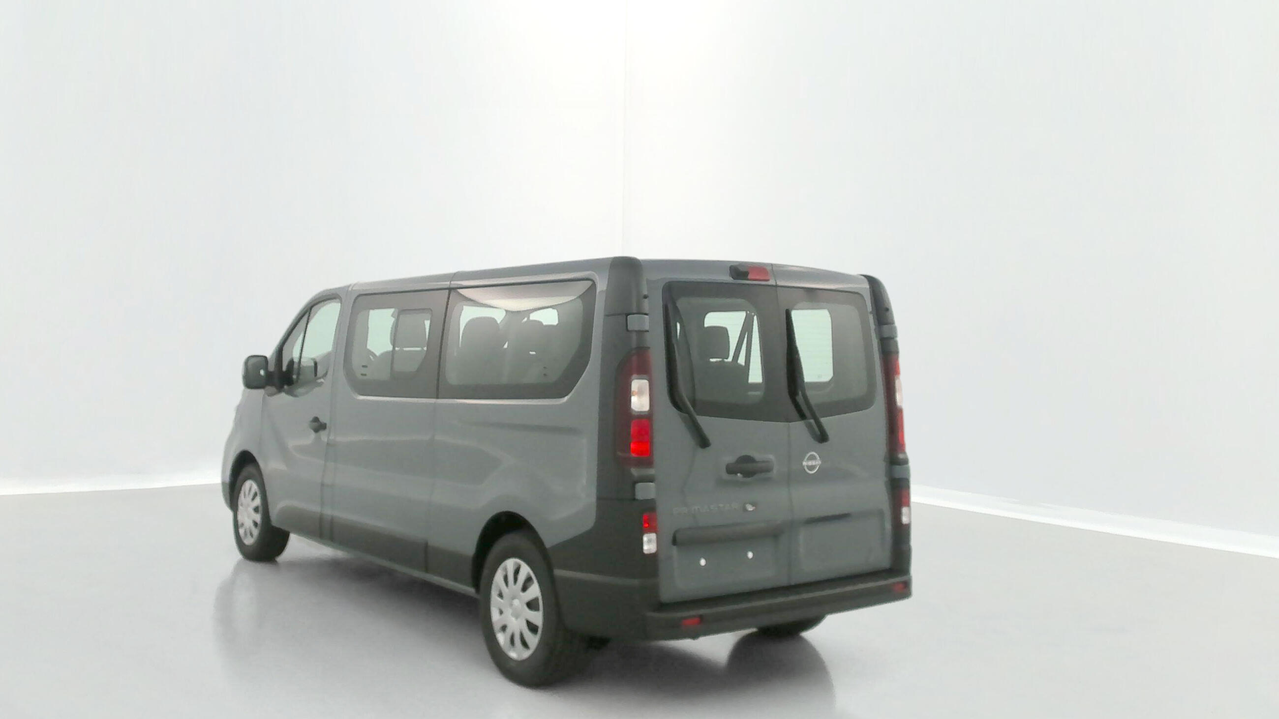 NISSAN PRIMASTAR COMBI L2H1 3.0t 2.0 dCi 150ch N-Connecta