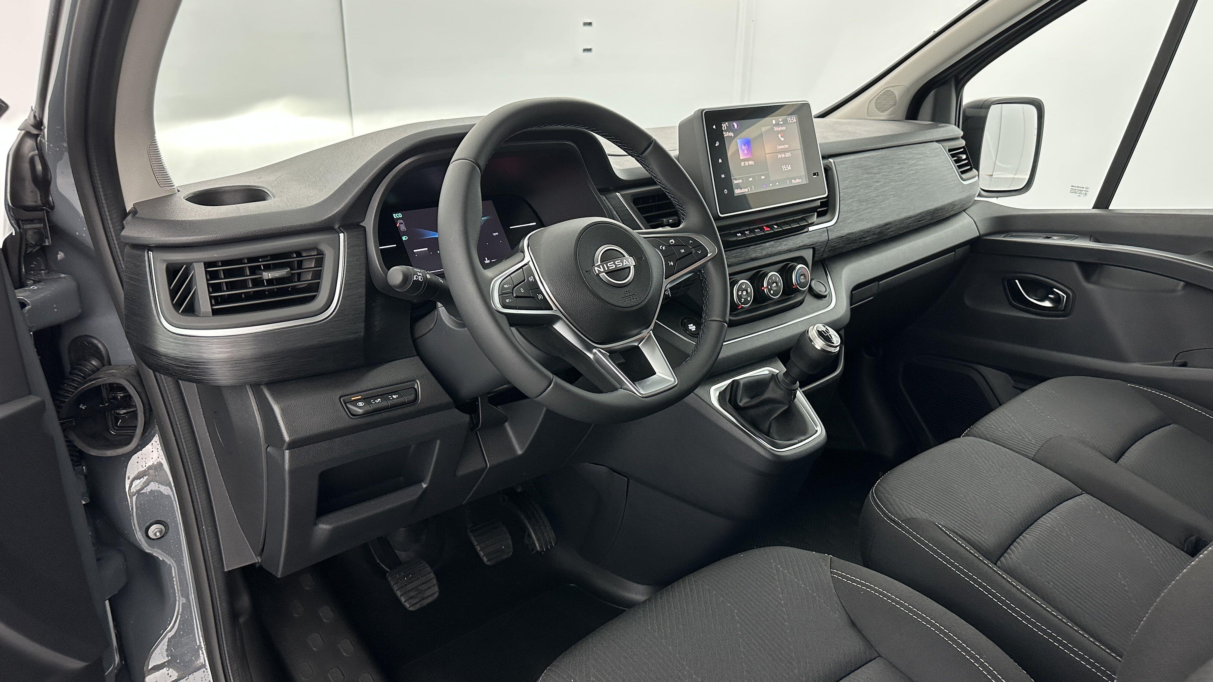 NISSAN PRIMASTAR COMBI L2H1 3.0t 2.0 dCi 150ch N-Connecta