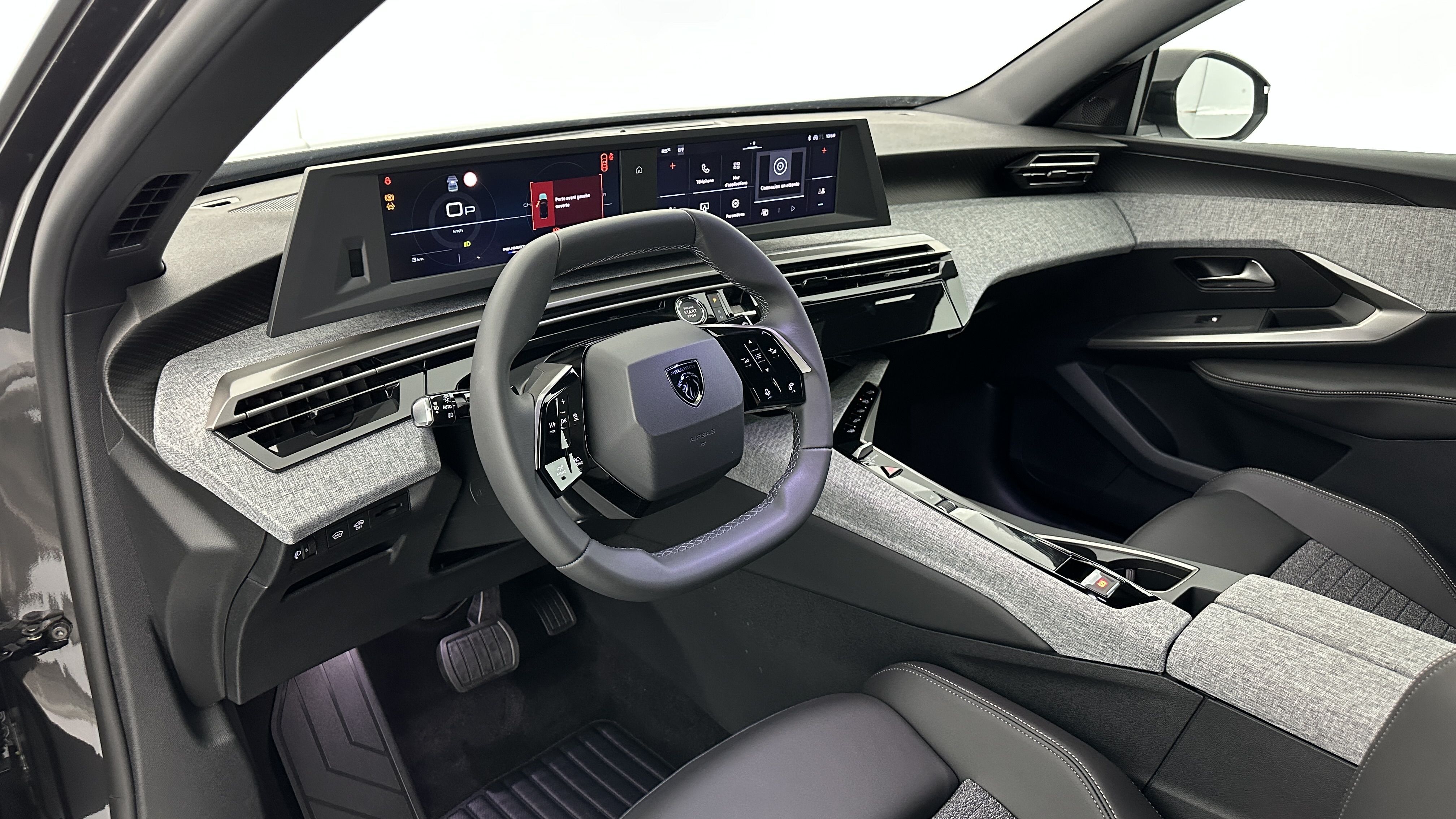 PEUGEOT 5008 1.2 Hybrid 145ch Allure e-DCS6