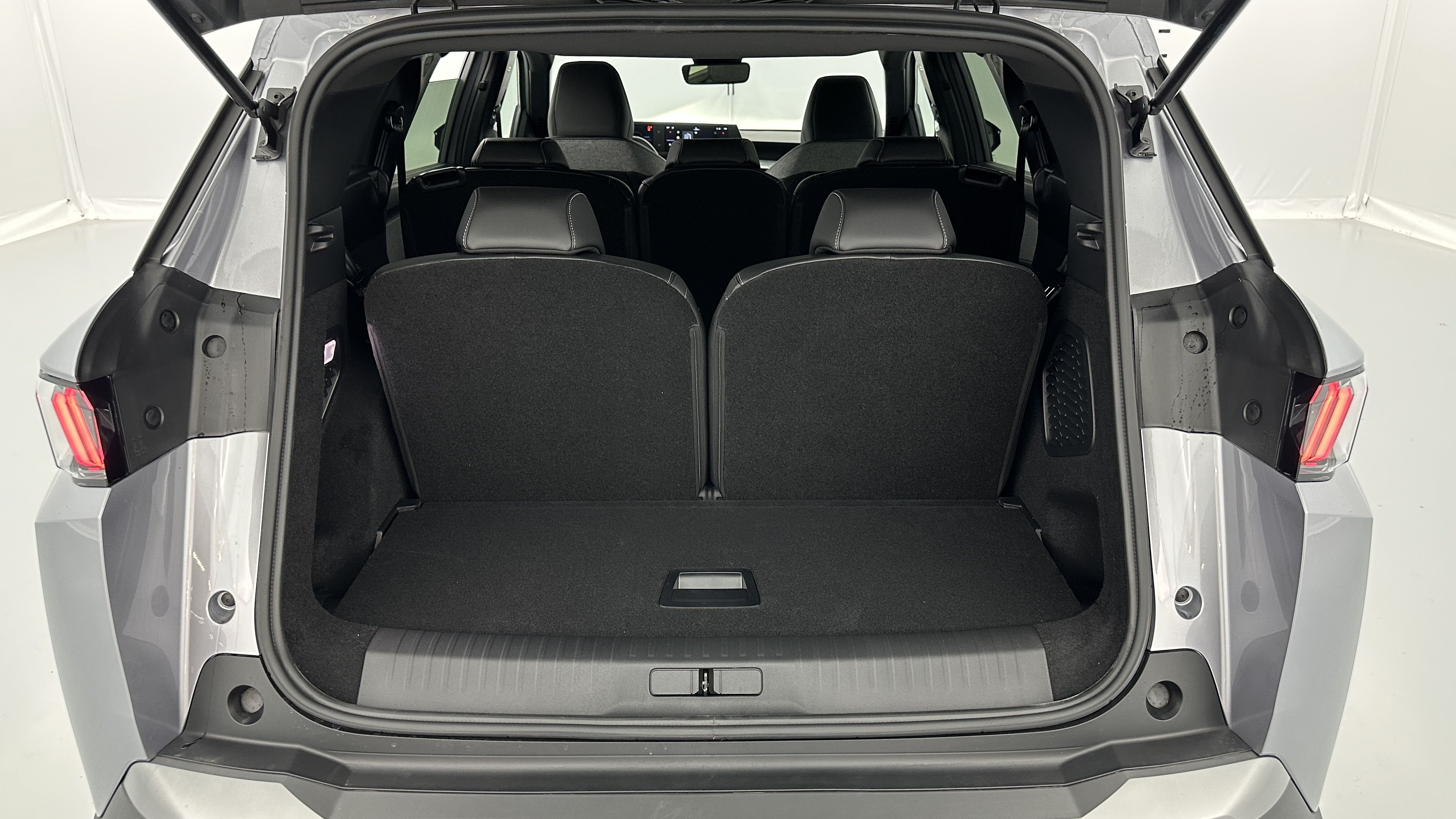 PEUGEOT 5008 1.2 Hybrid 145ch Allure e-DCS6