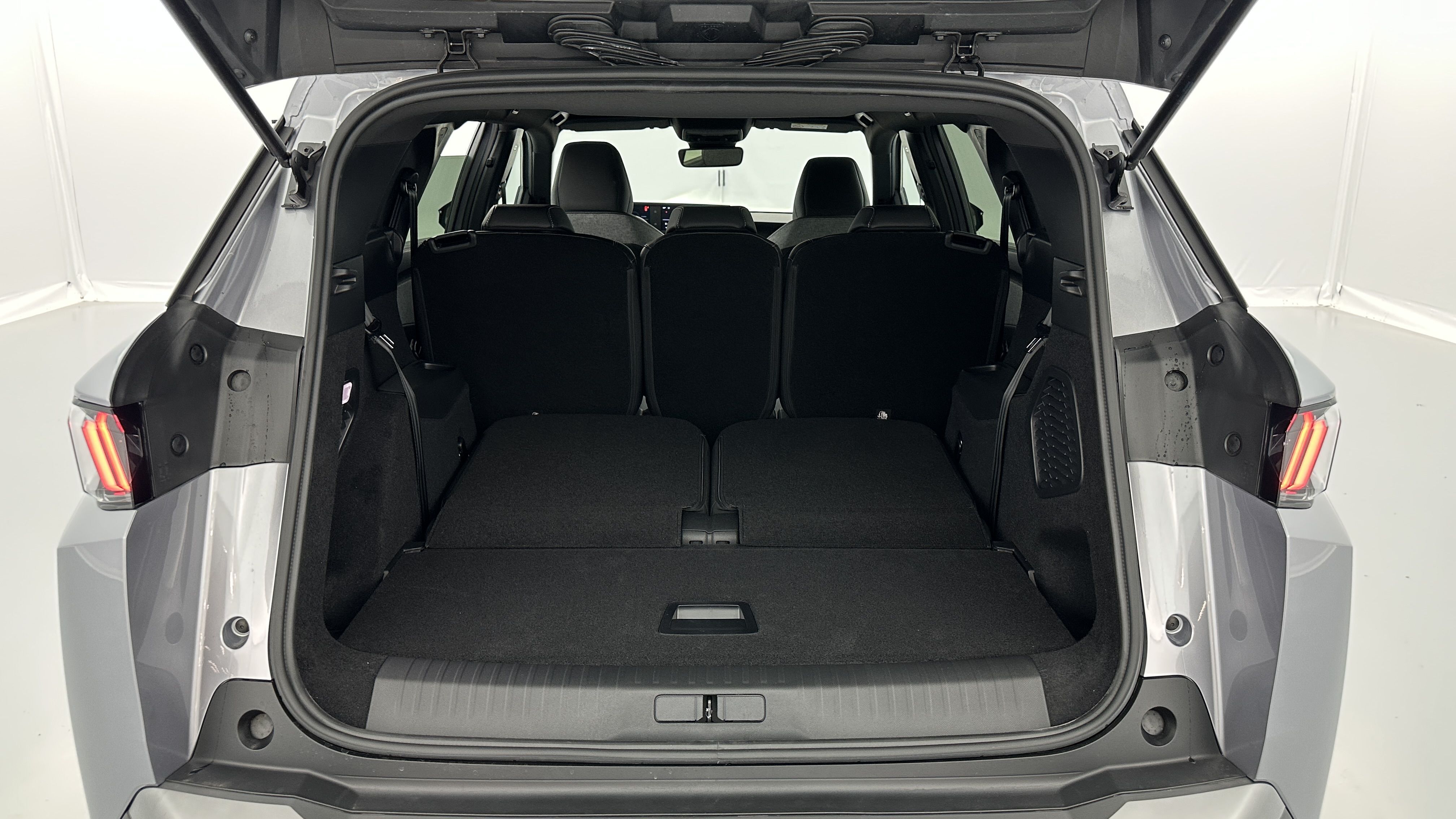 PEUGEOT 5008 1.2 Hybrid 145ch Allure e-DCS6
