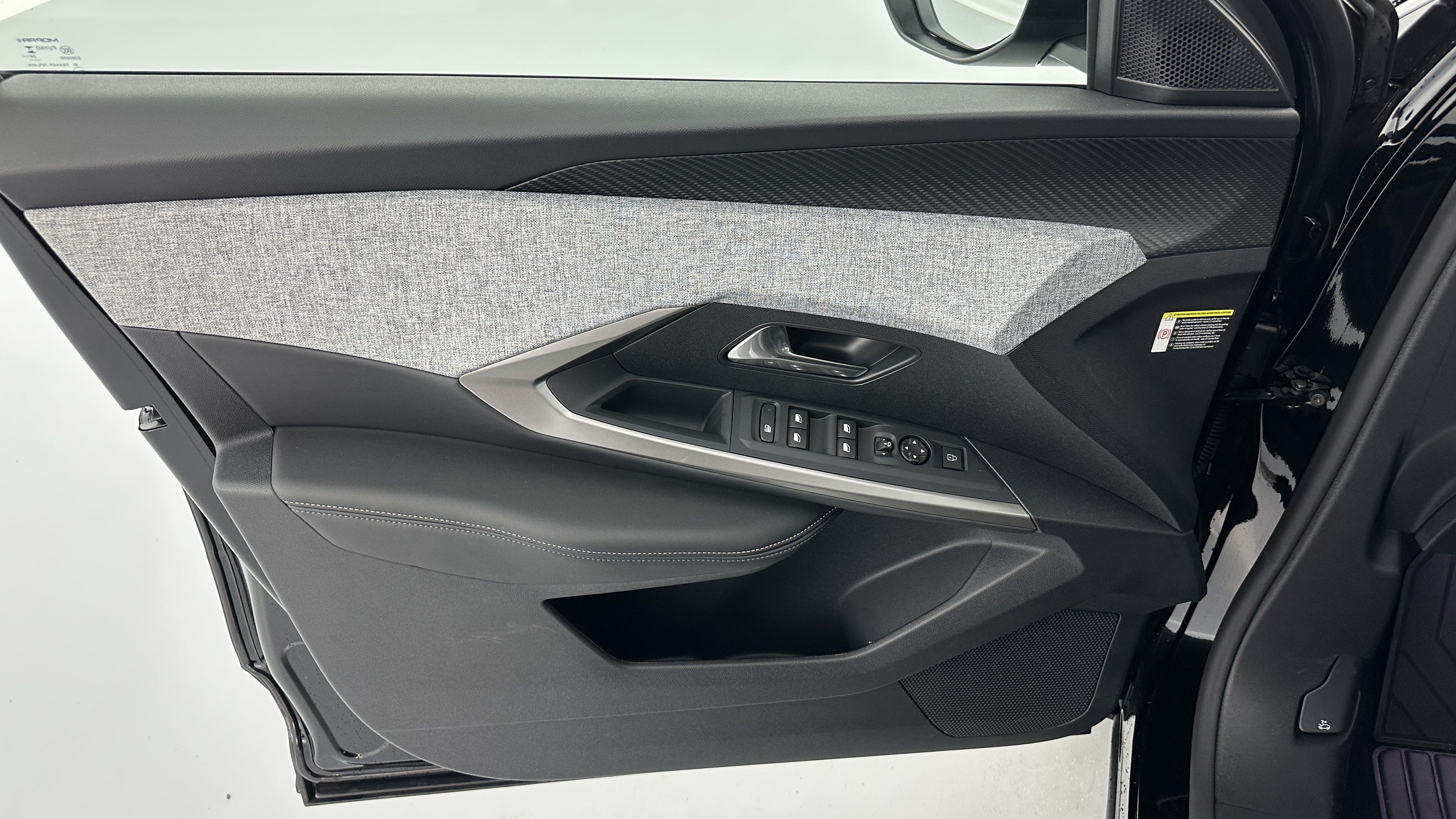 PEUGEOT 5008 1.2 Hybrid 145ch Allure e-DCS6
