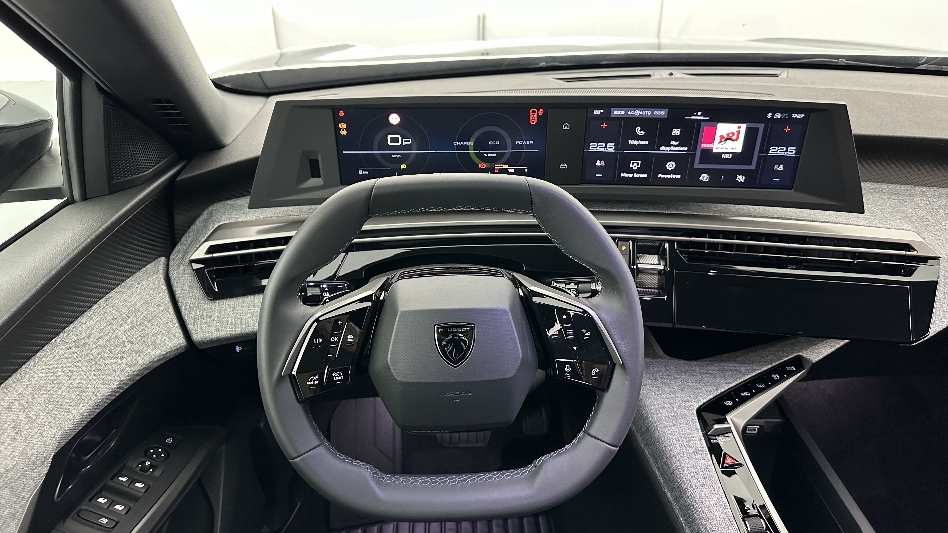 PEUGEOT 5008 1.2 Hybrid 145ch Allure e-DCS6