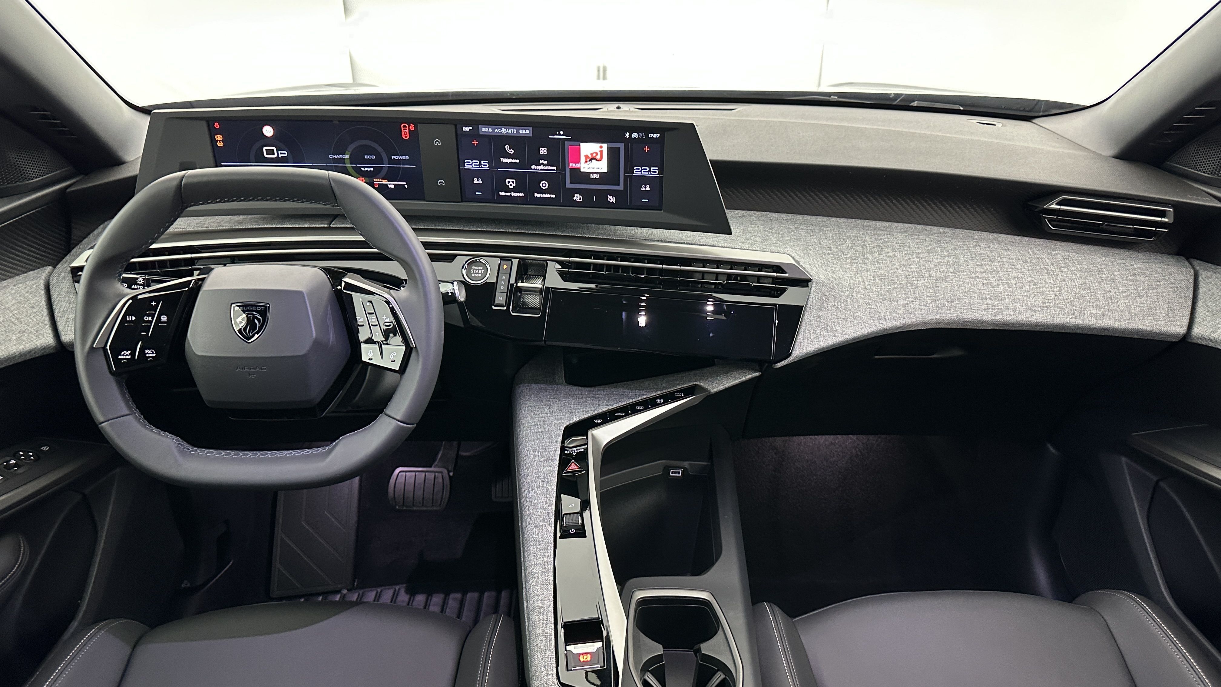 PEUGEOT 5008 1.2 Hybrid 145ch Allure e-DCS6