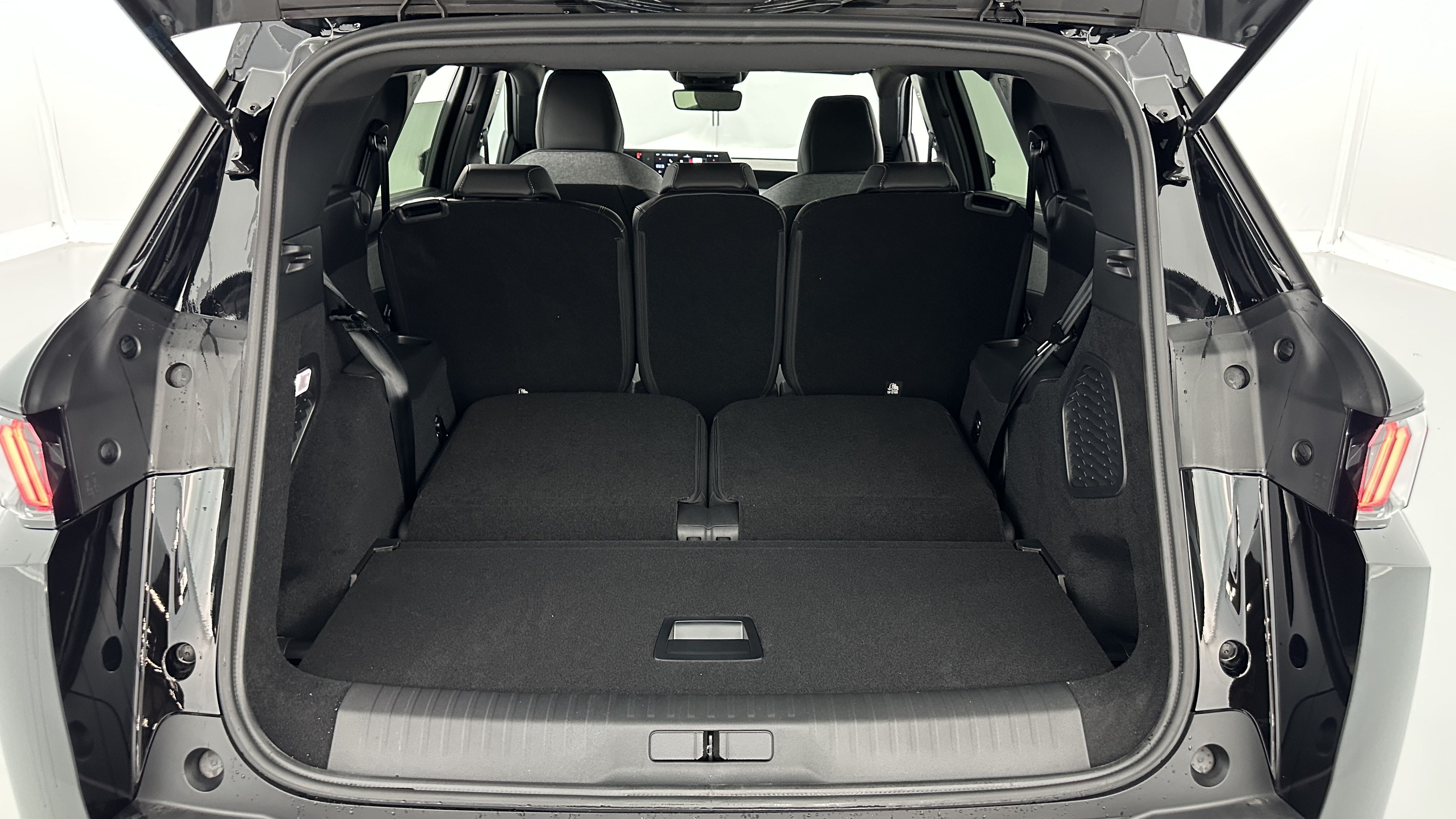 PEUGEOT 5008 1.2 Hybrid 145ch Allure e-DCS6