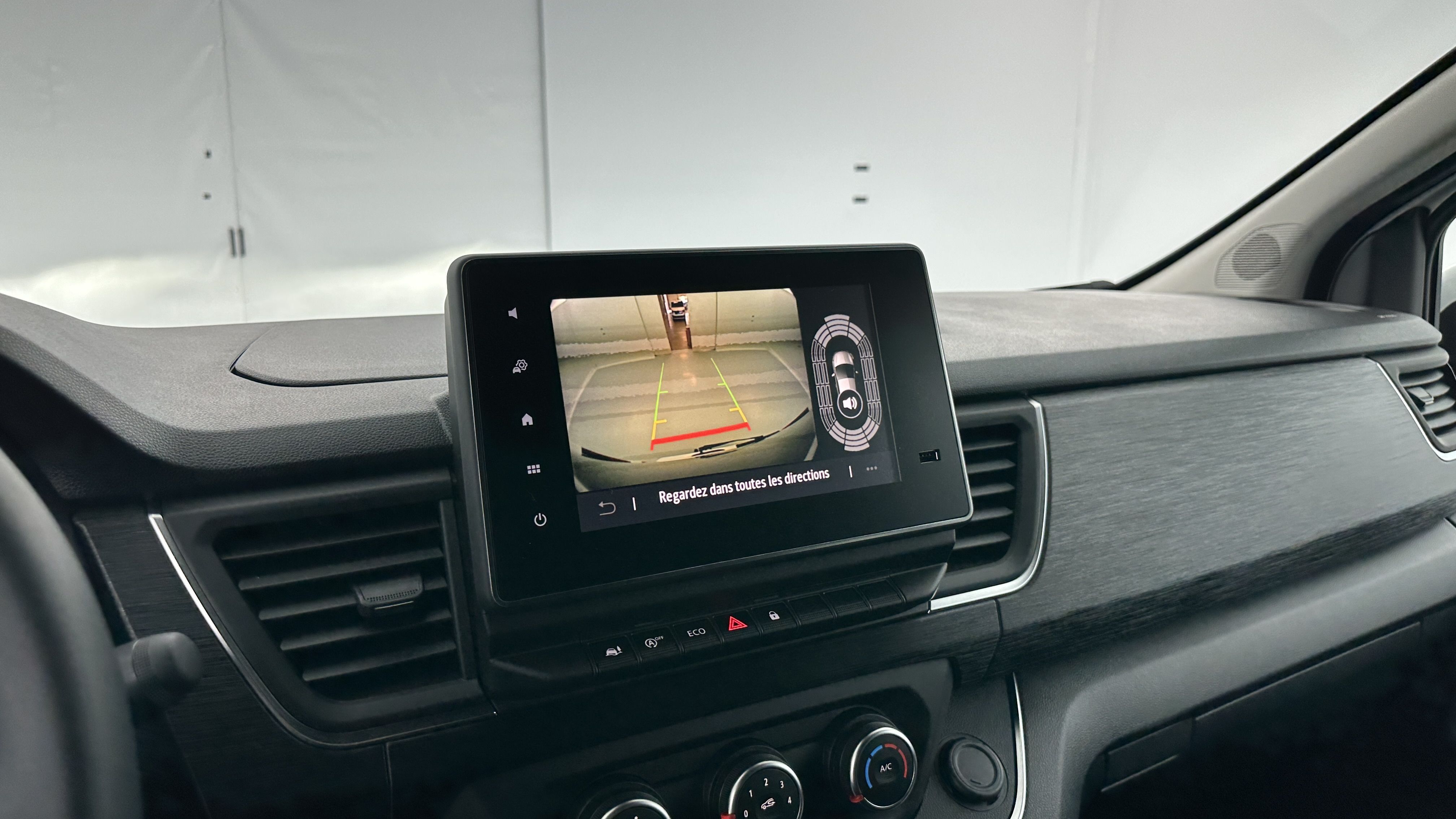 RENAULT TRAFIC Antilope Van III (3) L1H1 2800 2.0 dCi 150ch Flex5