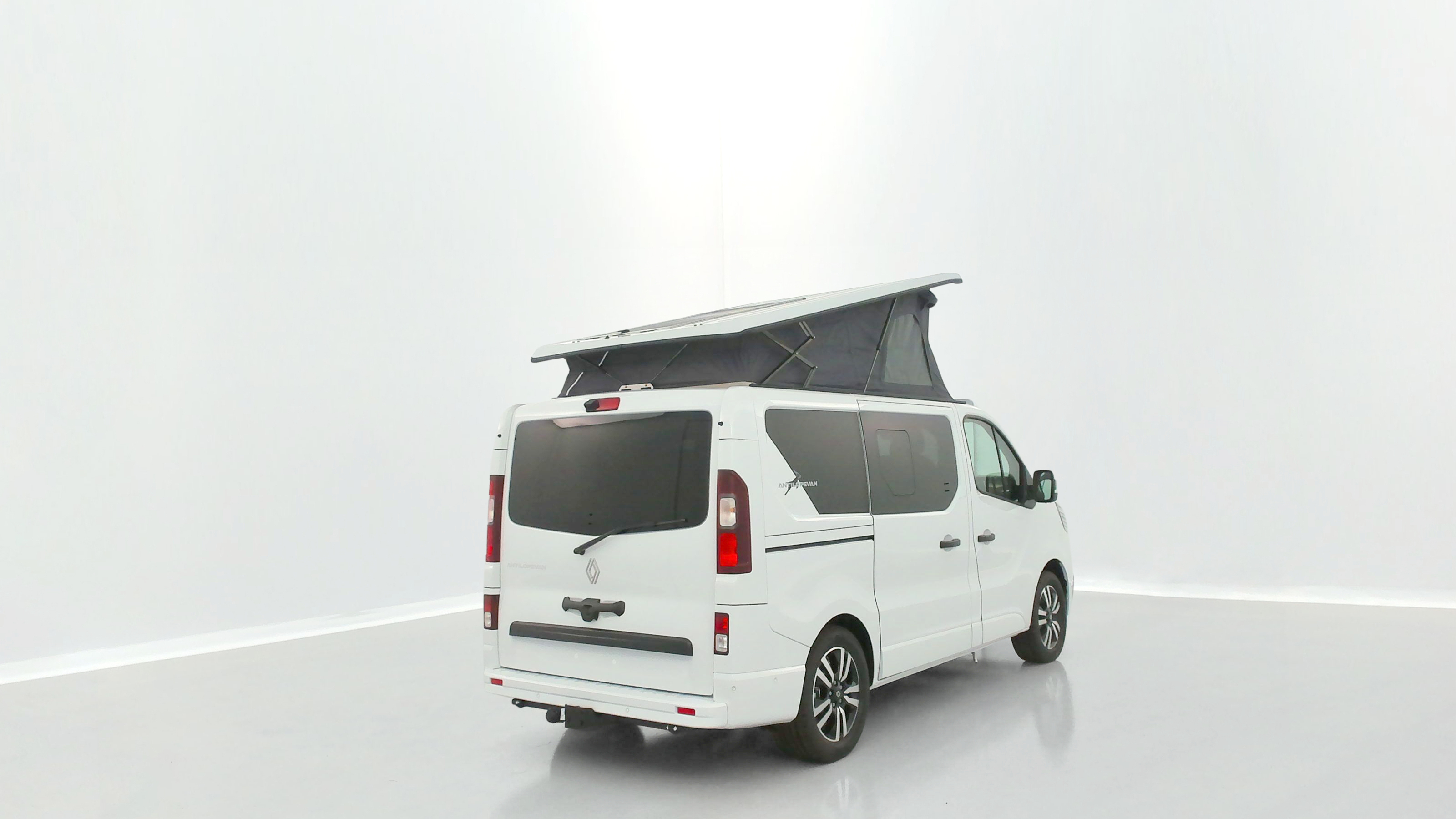 RENAULT TRAFIC Antilope Van III (3) L1H1 2800 2.0 dCi 150ch Flex5