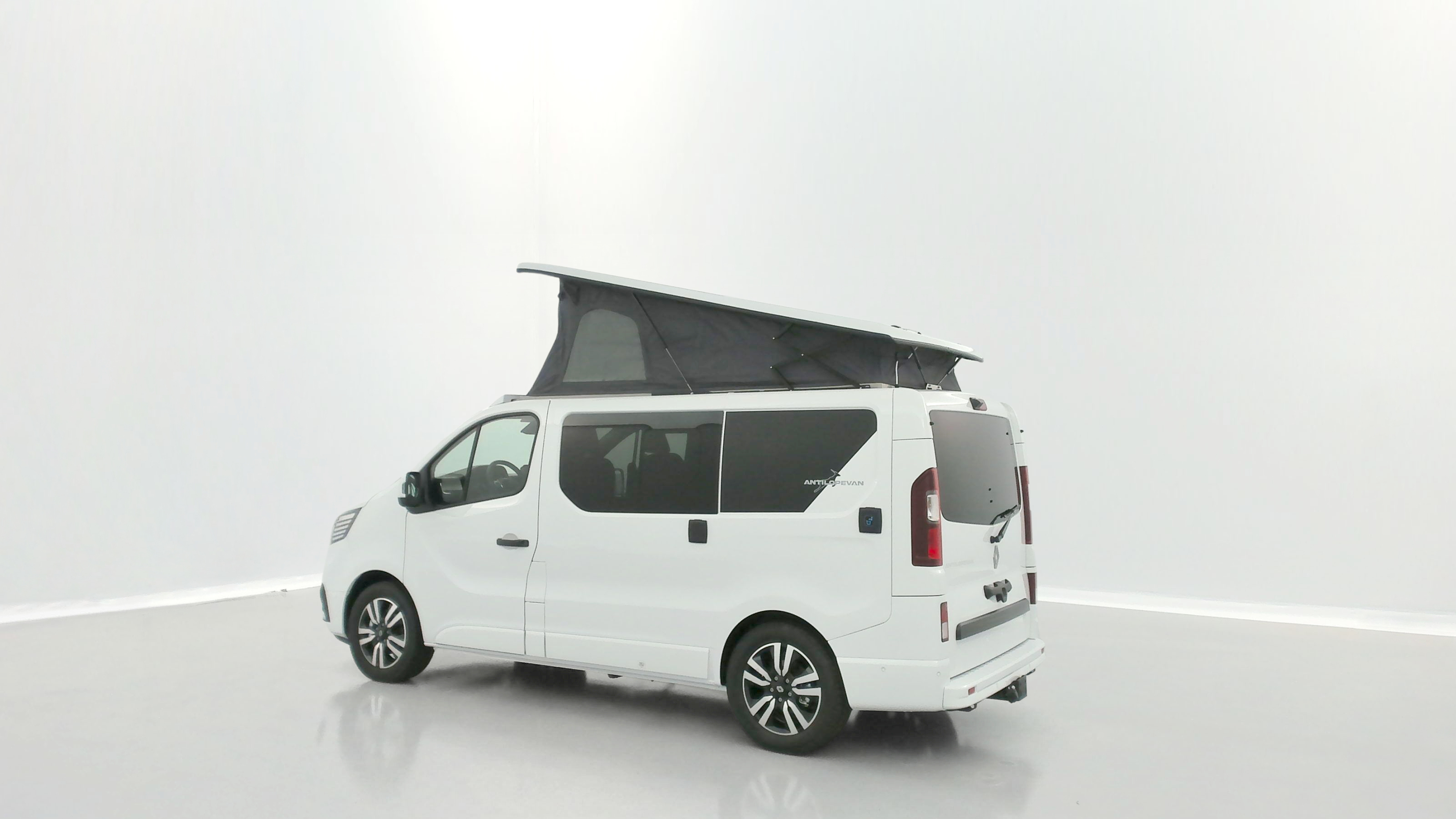 RENAULT TRAFIC Antilope Van III (3) L1H1 2800 2.0 dCi 150ch Flex5