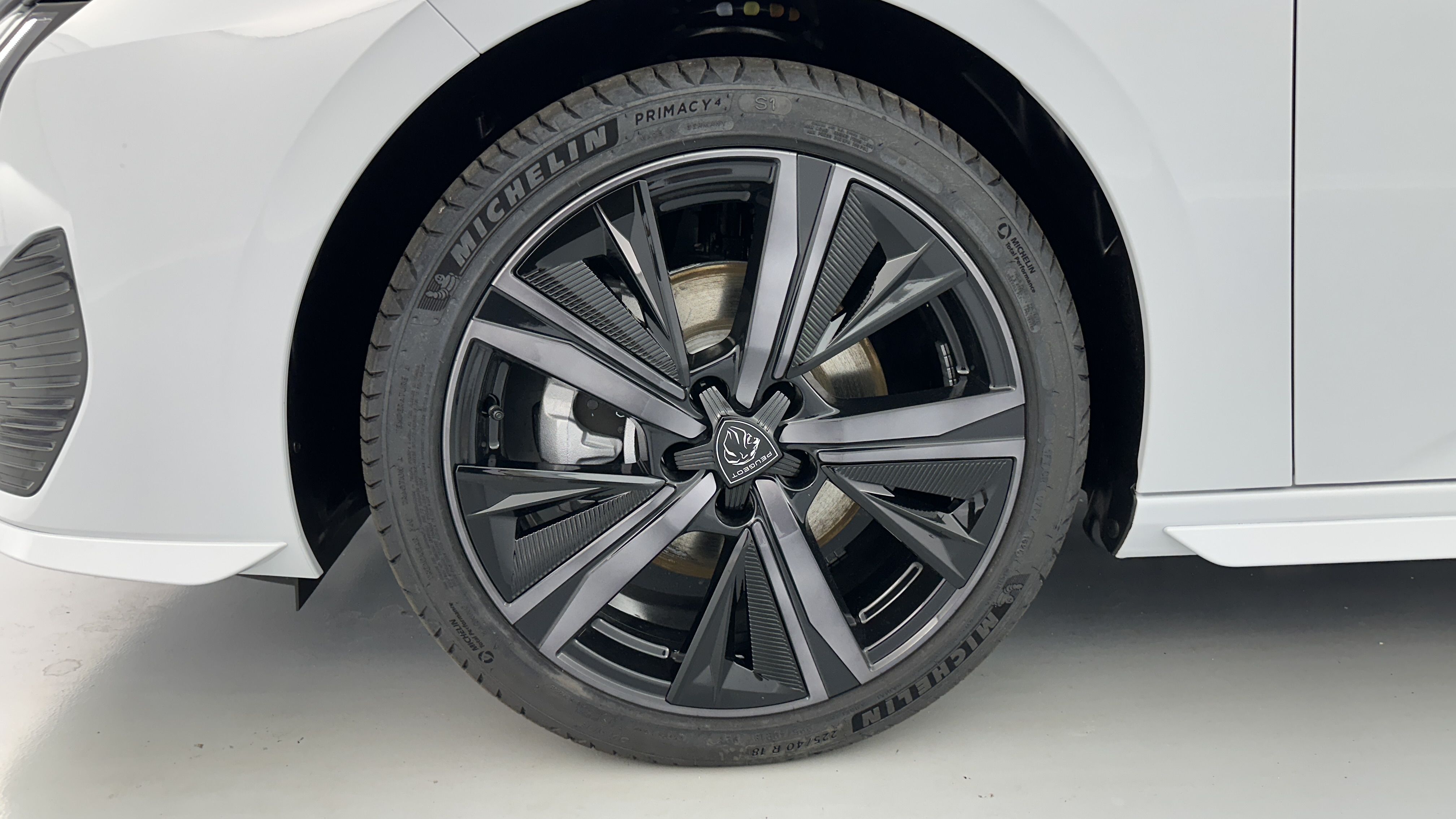 PEUGEOT 308 1.5 BlueHDi 130ch GT EAT8