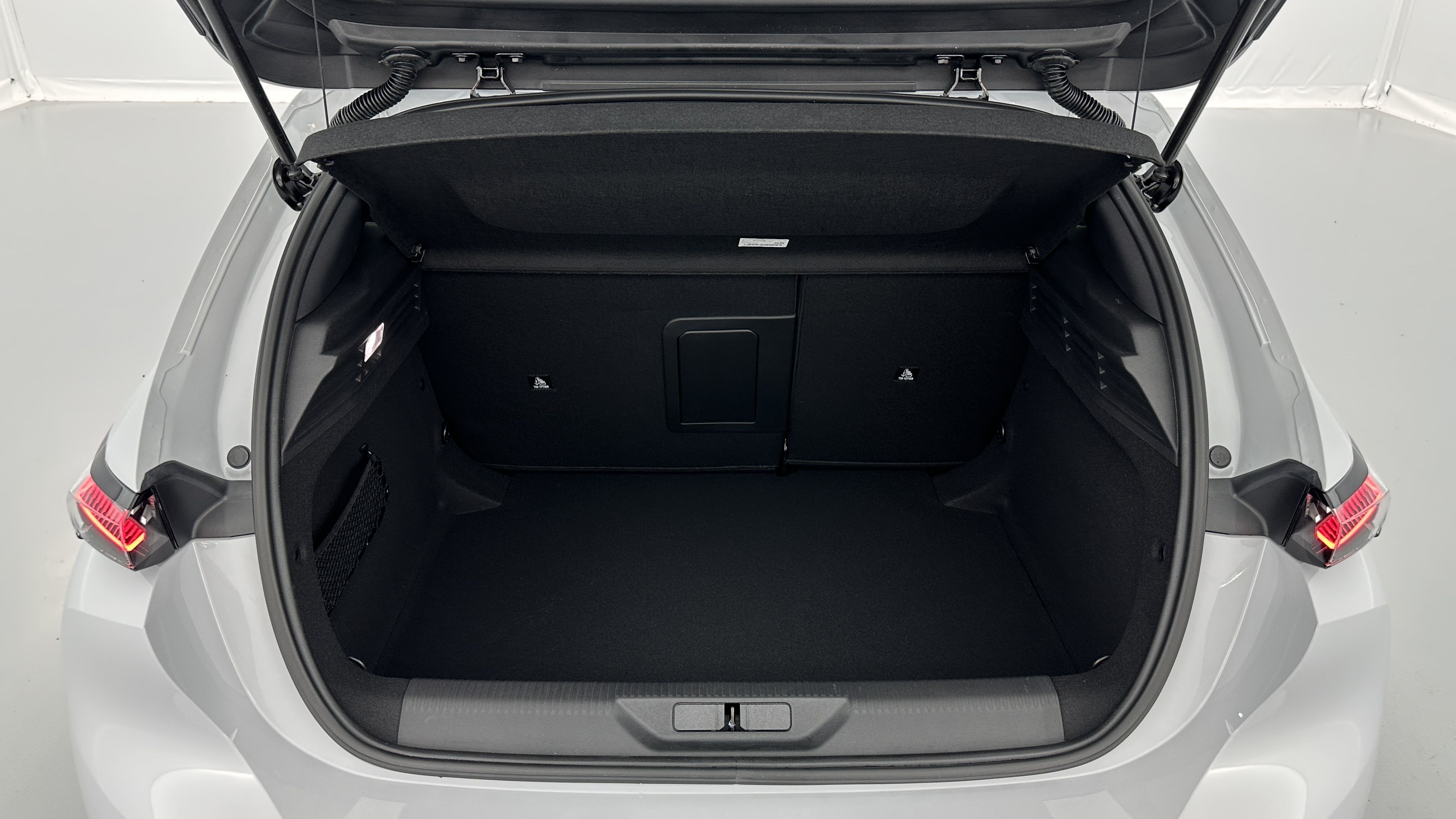 PEUGEOT 308 1.5 BlueHDi 130ch GT EAT8