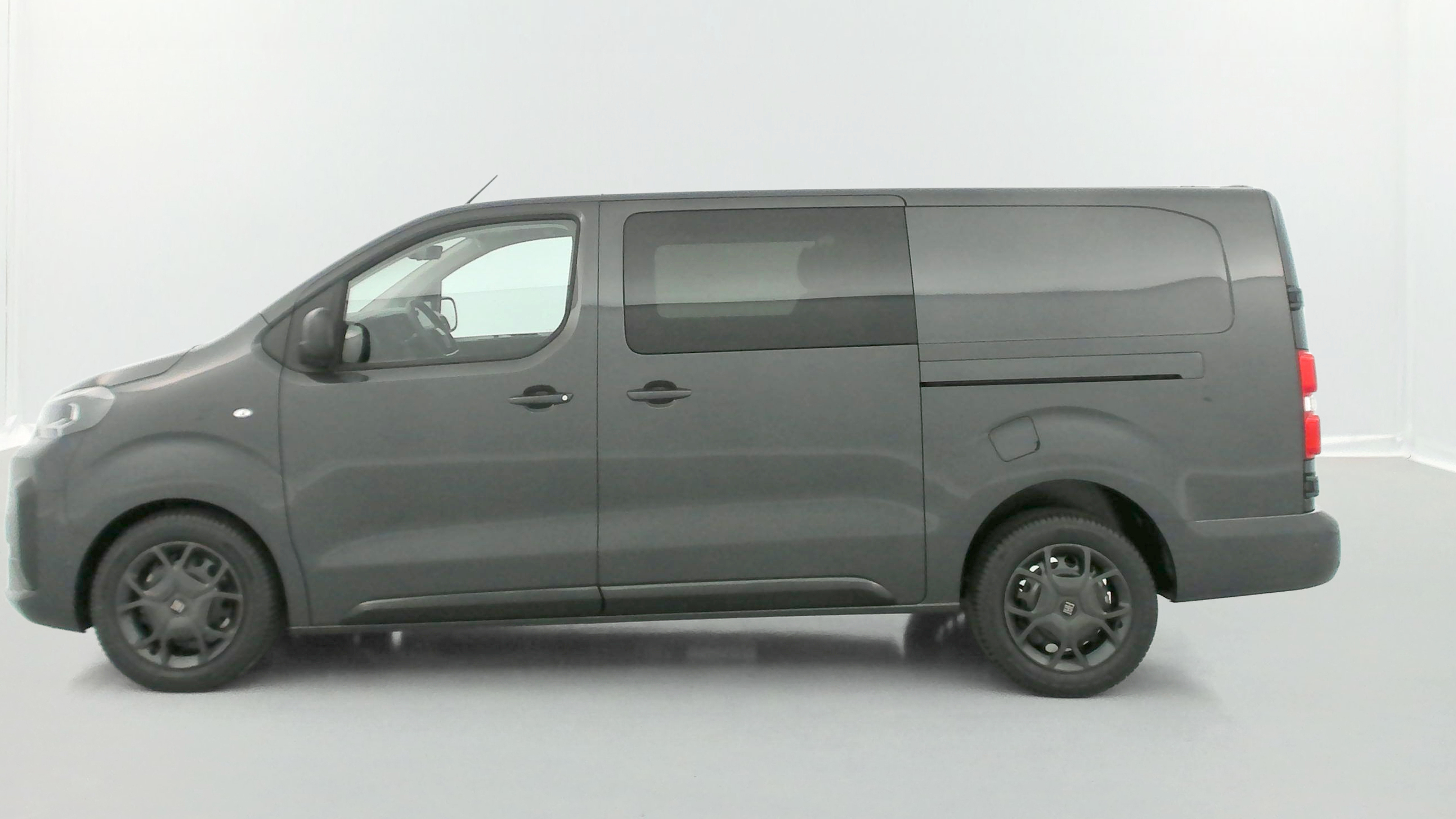FIAT Scudo ca III XL 2.0 BlueHDi 180ch Pack Premium Connect EAT8