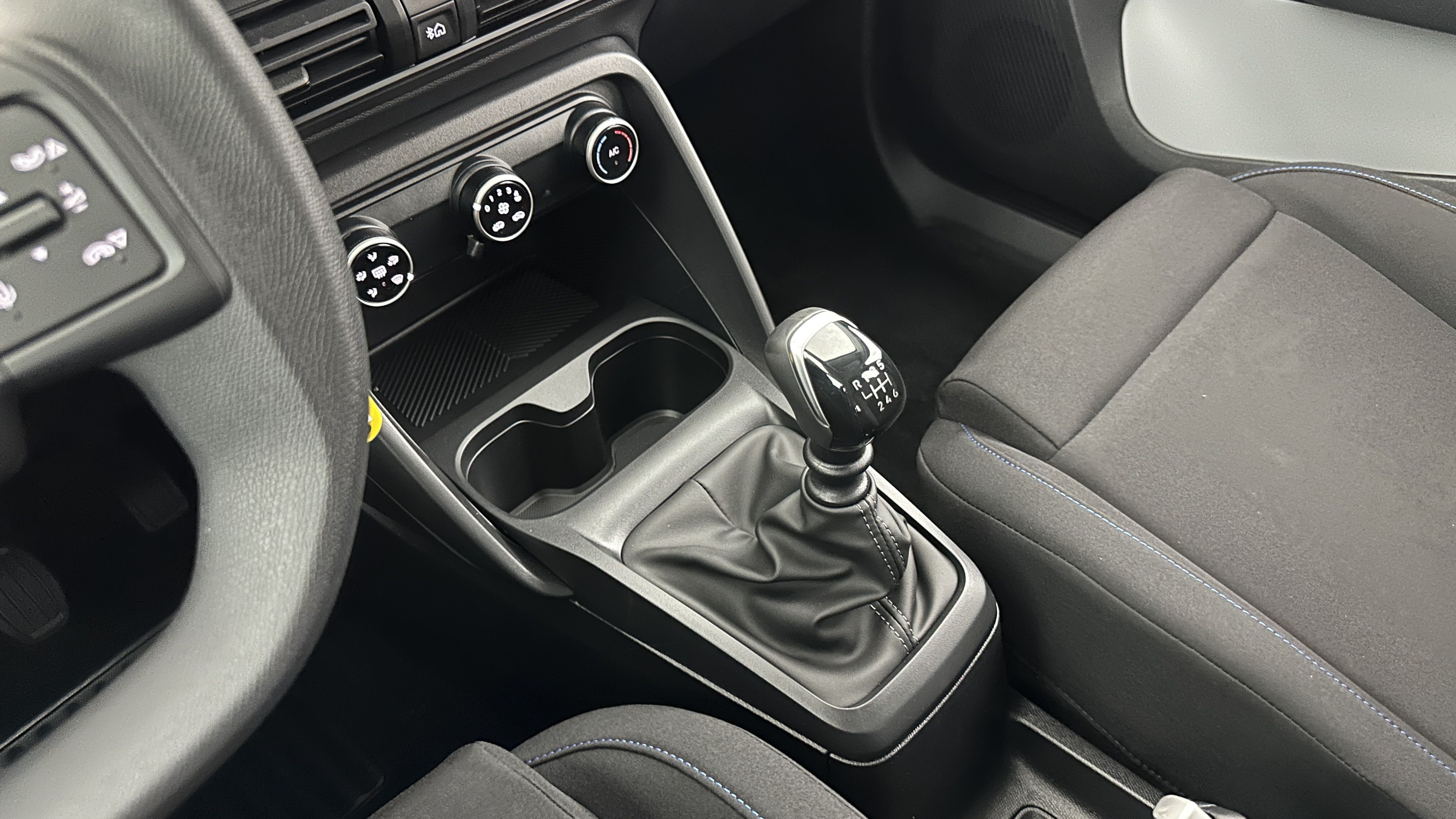 CITROEN C3 IV 1.2 Turbo 100ch You