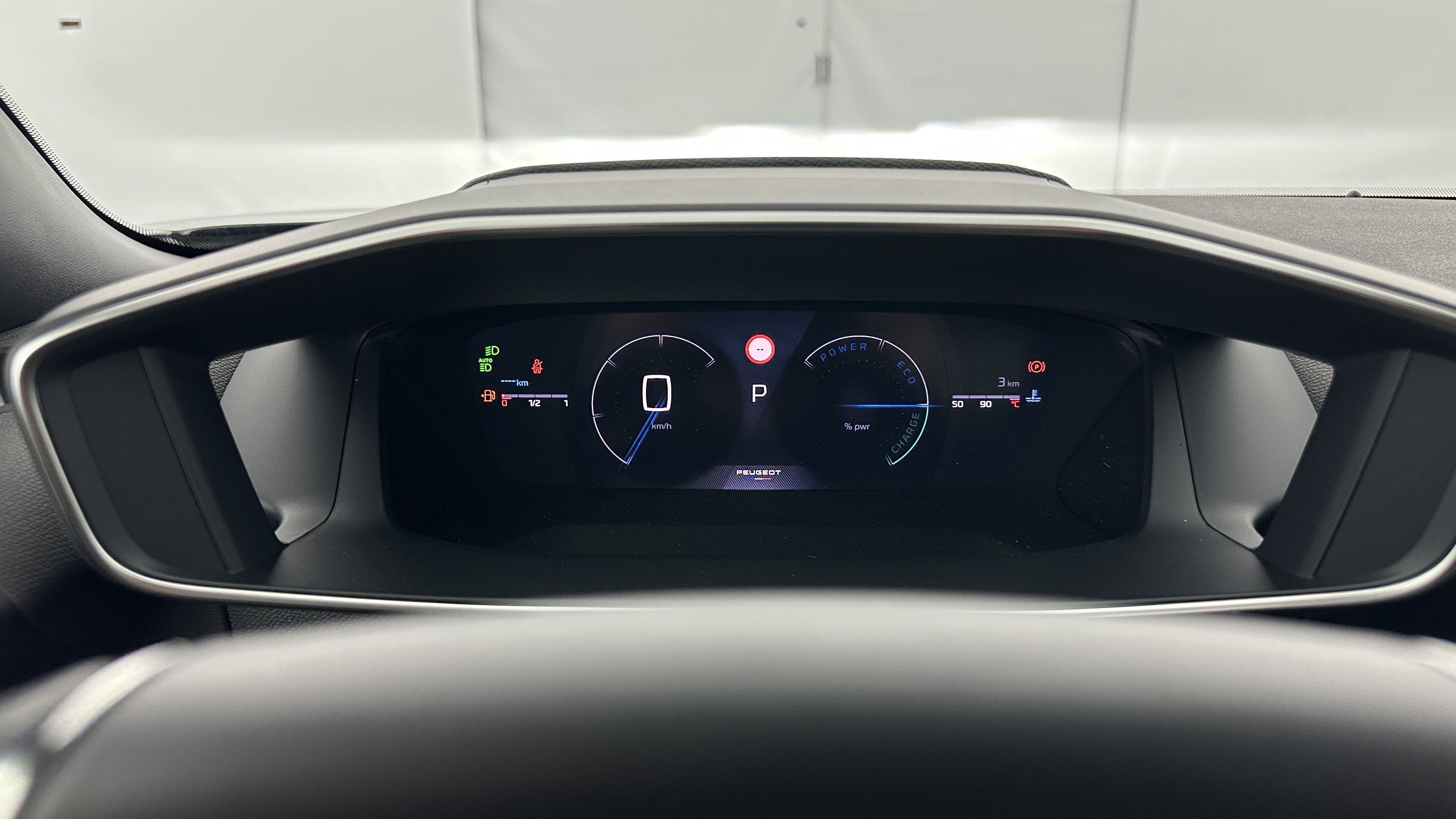 PEUGEOT 2008 II(2) 1.2 Hybrid 136ch GT e-DCS6