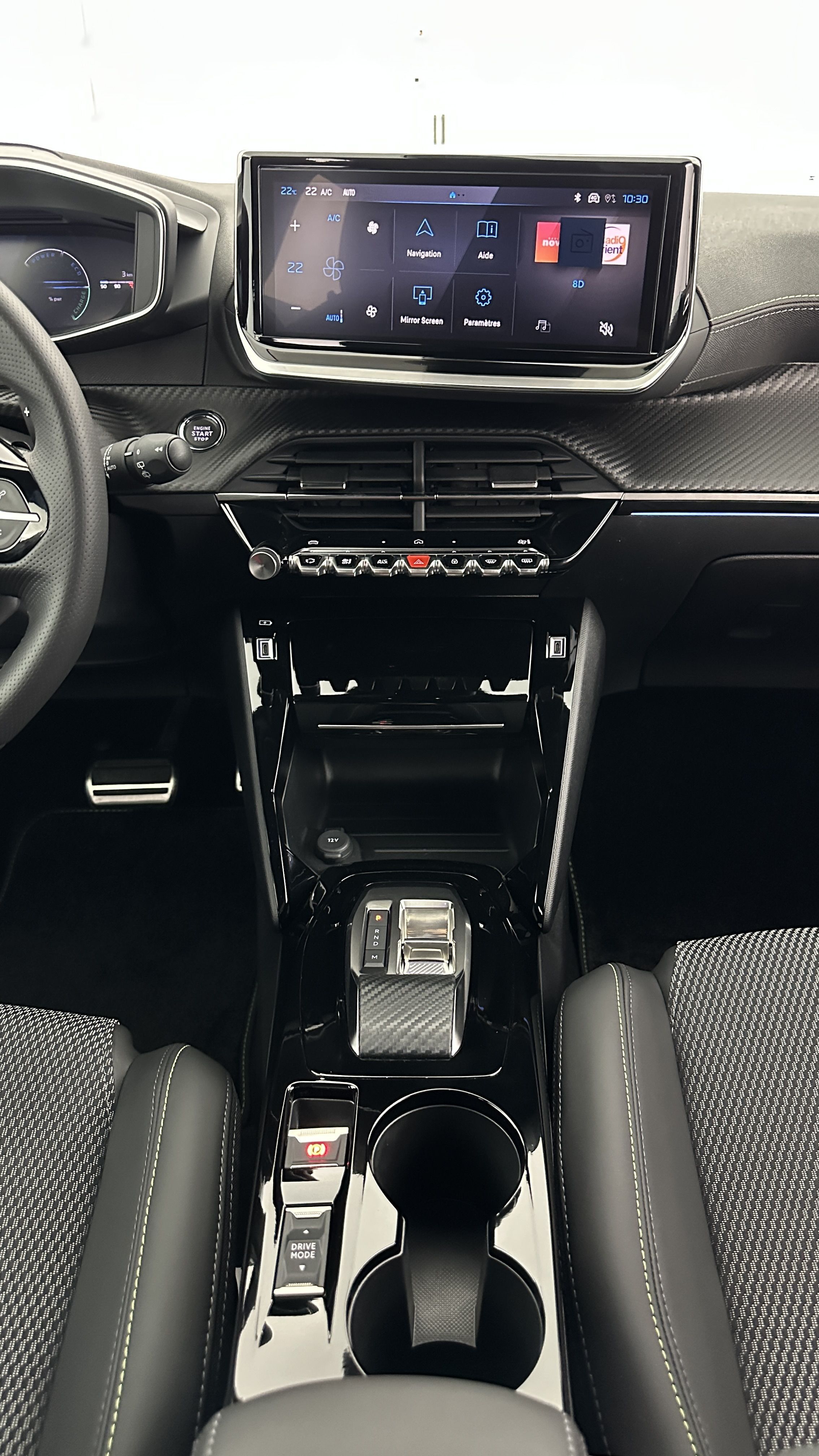 PEUGEOT 2008 II(2) 1.2 Hybrid 136ch GT e-DCS6