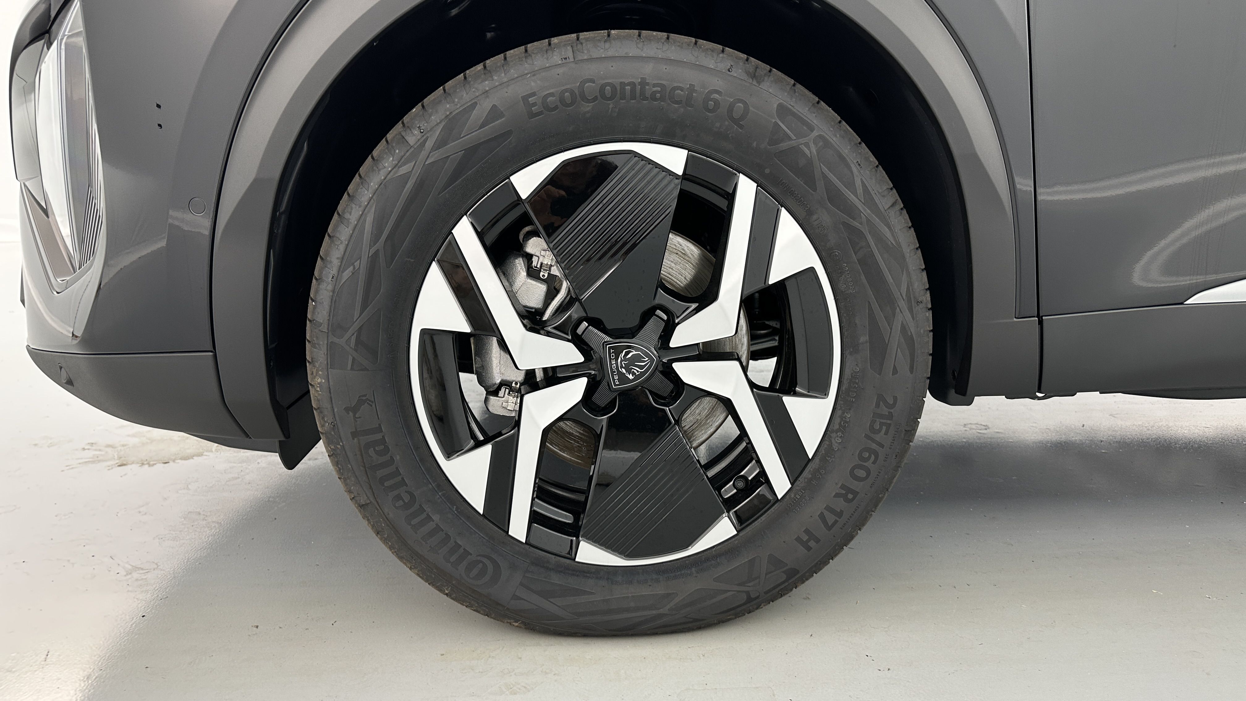 PEUGEOT 2008 II(2) 1.2 Hybrid 136ch GT e-DCS6