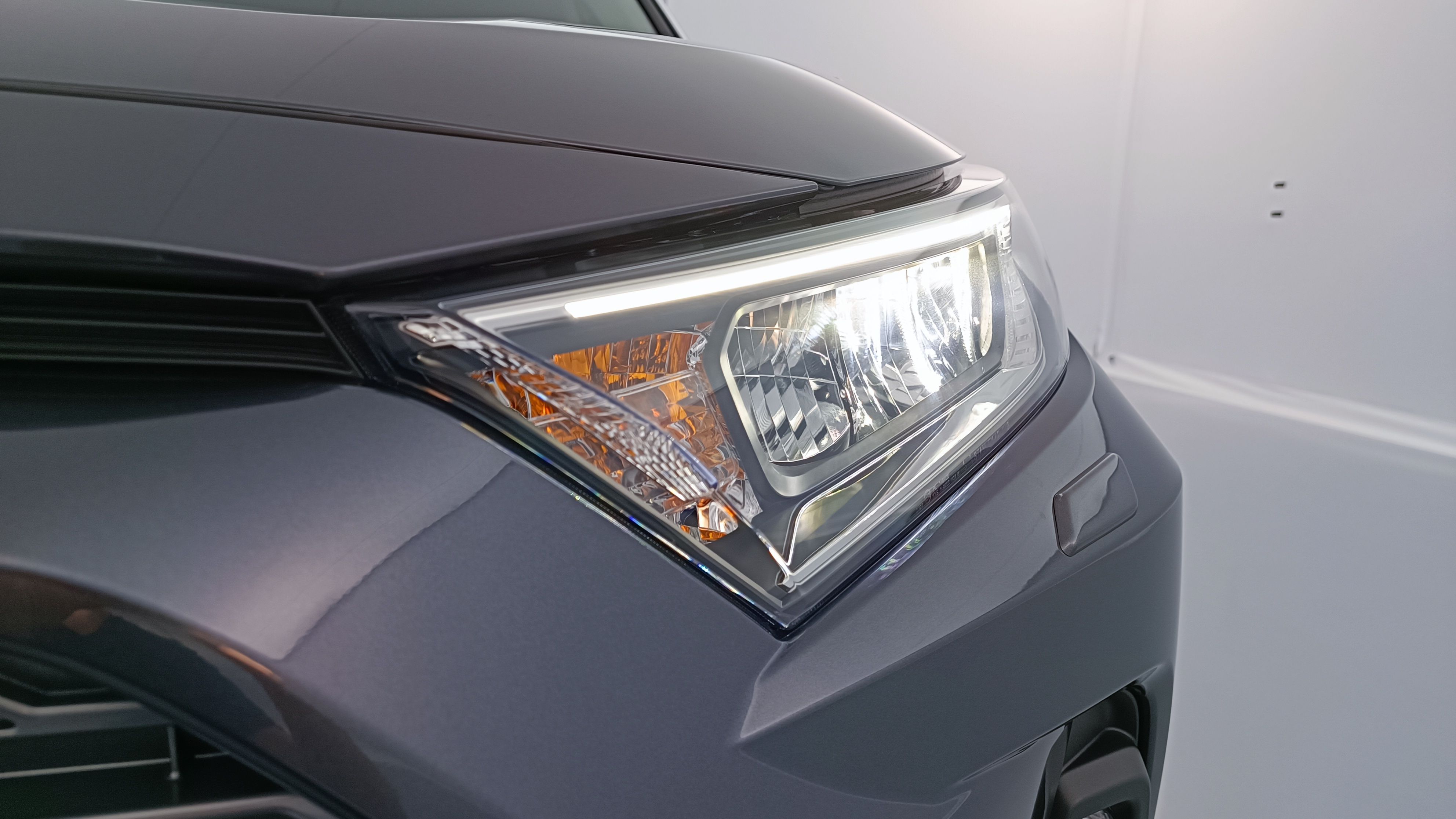 TOYOTA RAV4 V 2.5 Hybride 218ch 30 Years 2WD