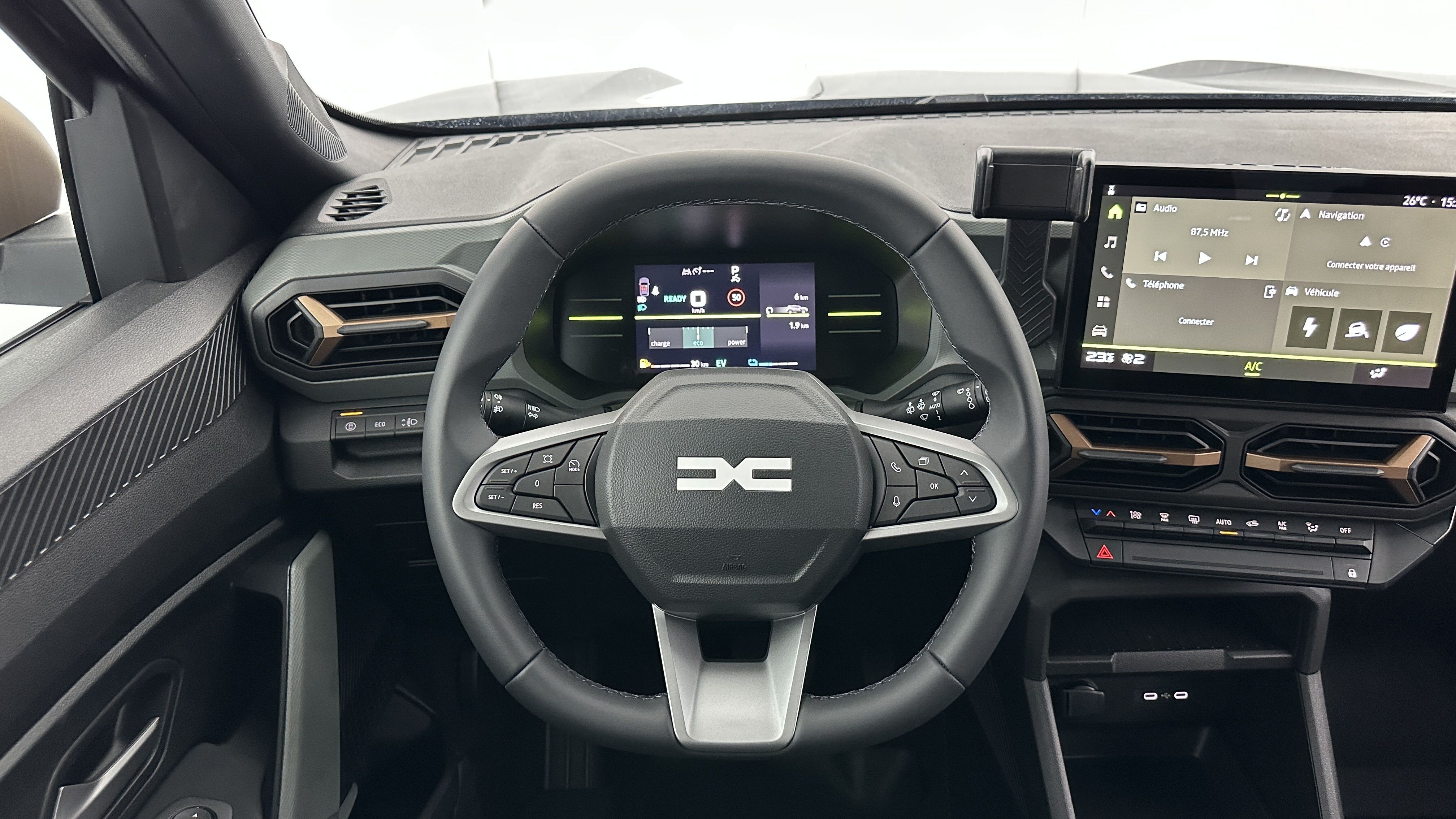 DACIA DUSTER III 1.6 Hybrid 140ch Extrême