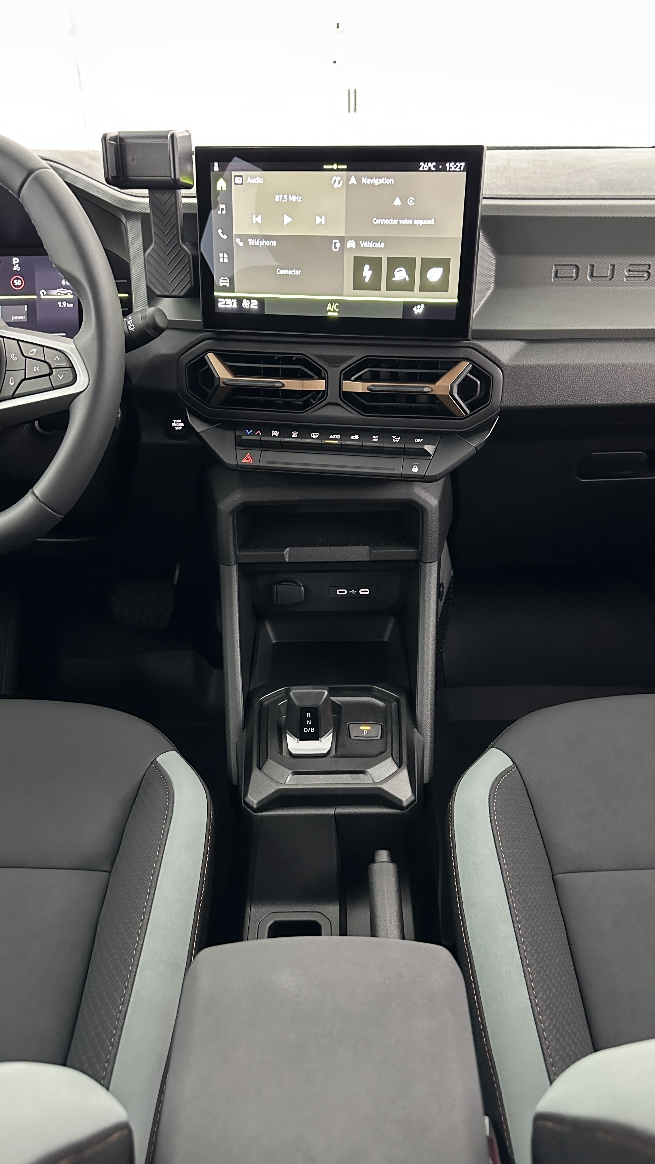 DACIA DUSTER III 1.6 Hybrid 140ch Extrême