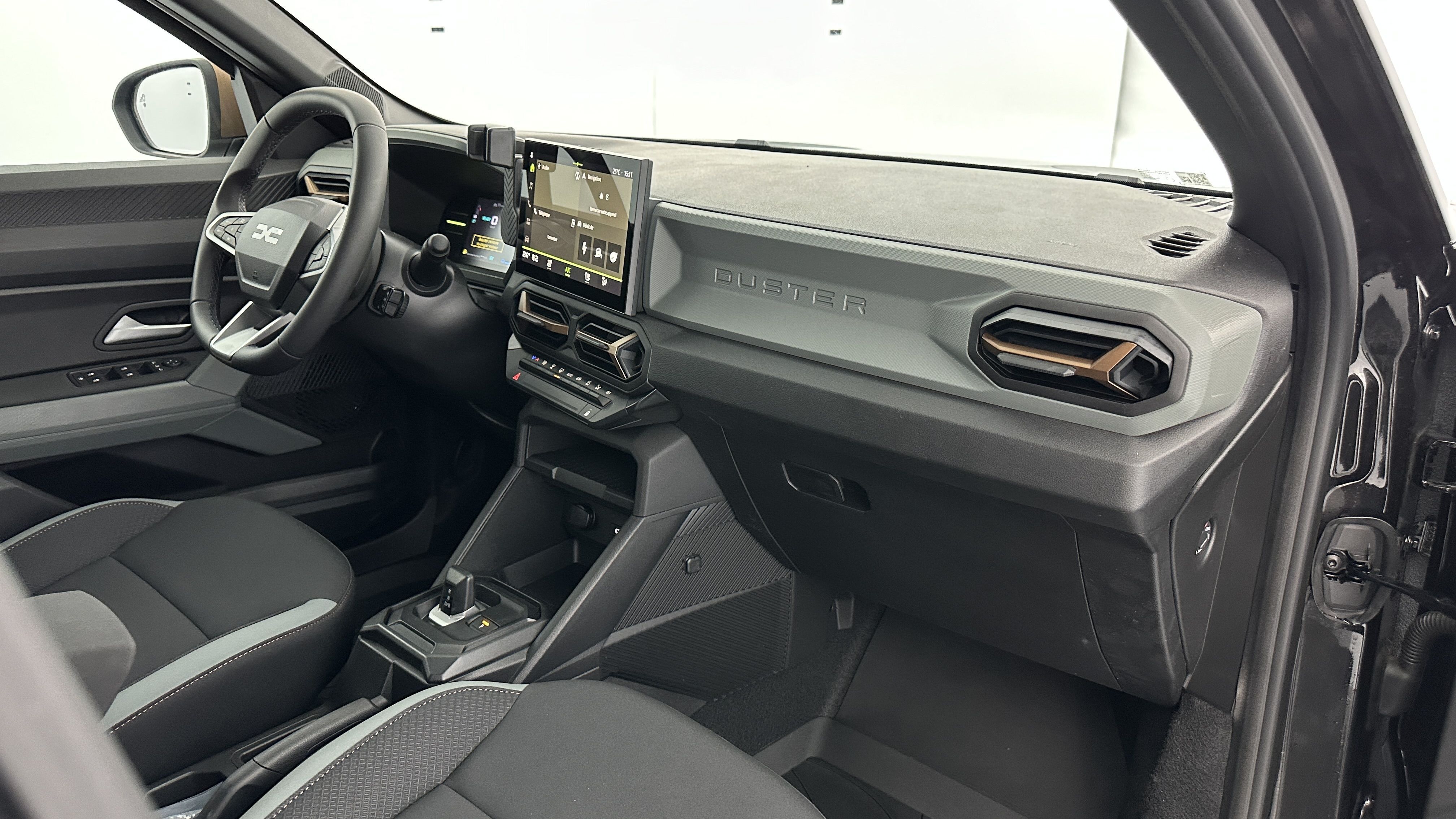DACIA DUSTER III 1.6 Hybrid 140ch Extrême