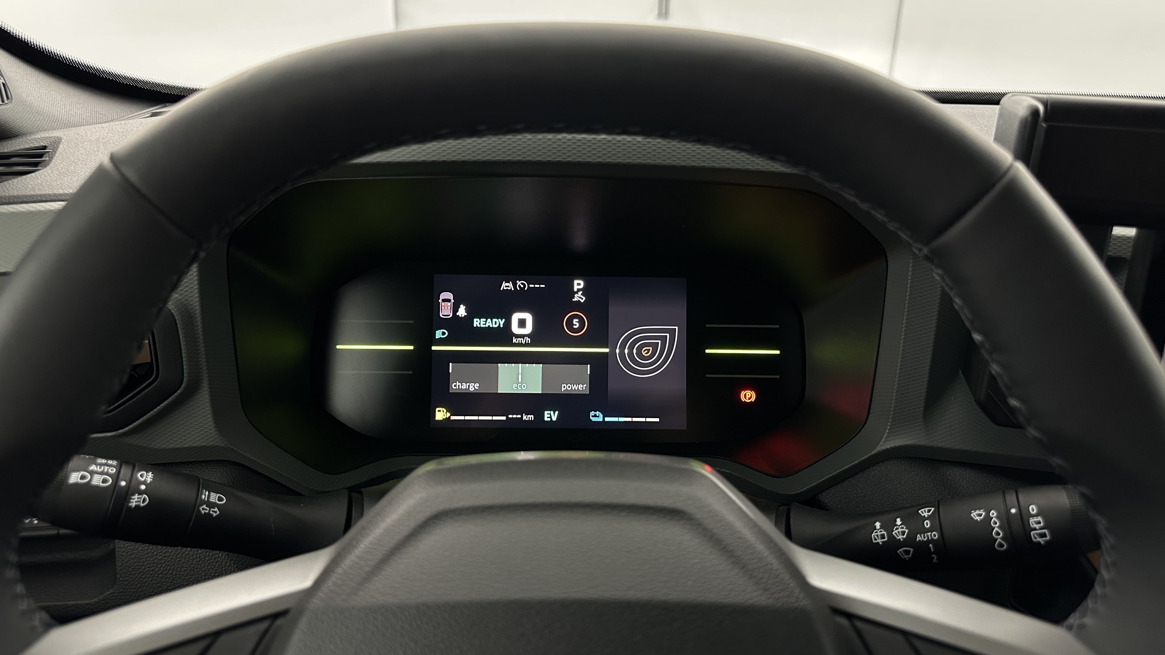DACIA DUSTER III 1.6 Hybrid 140ch Extrême