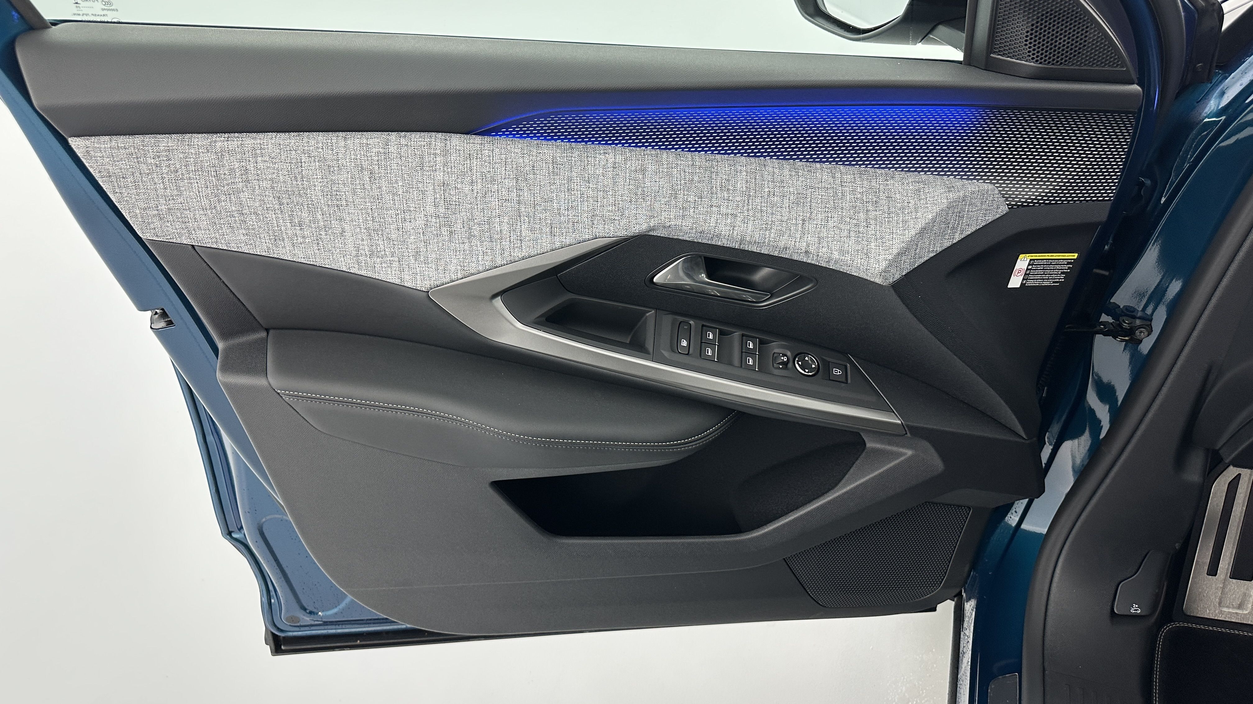 PEUGEOT 3008 Hybrid 145ch GT e-DCS6