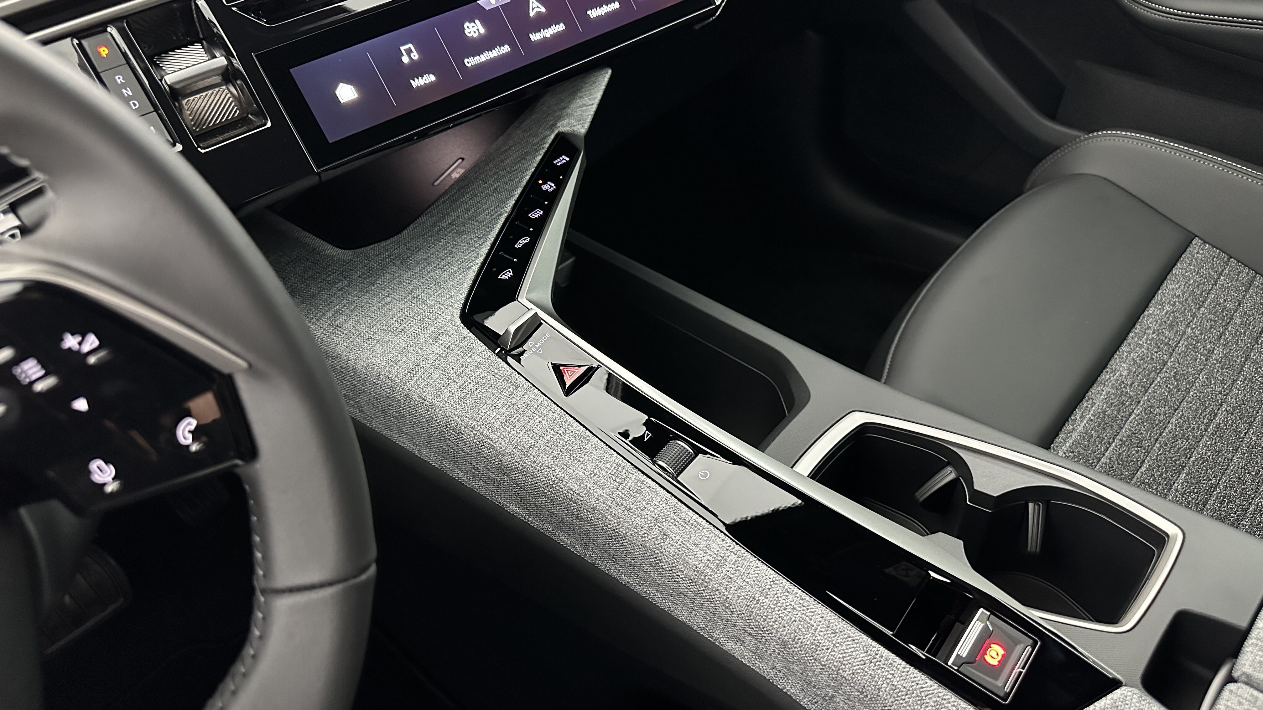 PEUGEOT 3008 1.2 Hybrid 145ch Allure e-DCS6