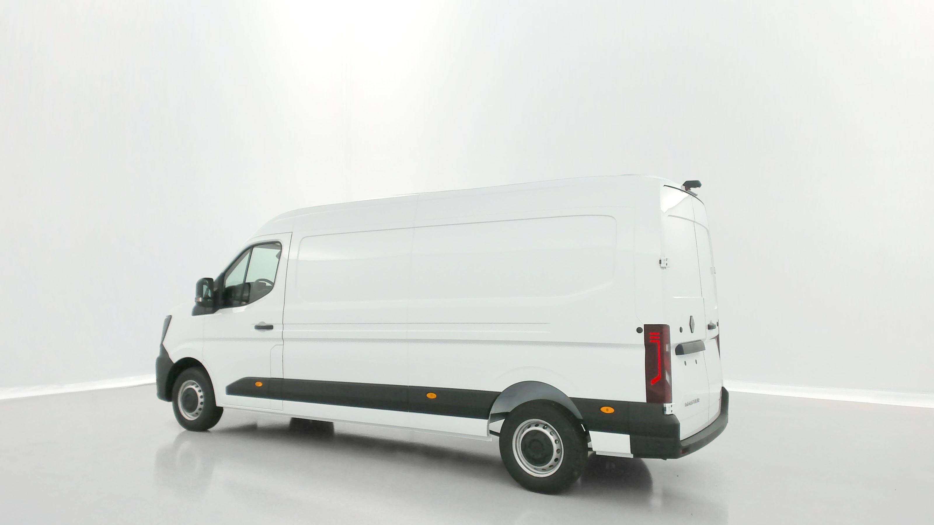 RENAULT MASTER VAN L3H2 3T5 2.0 BluedCi 150ch Advance
