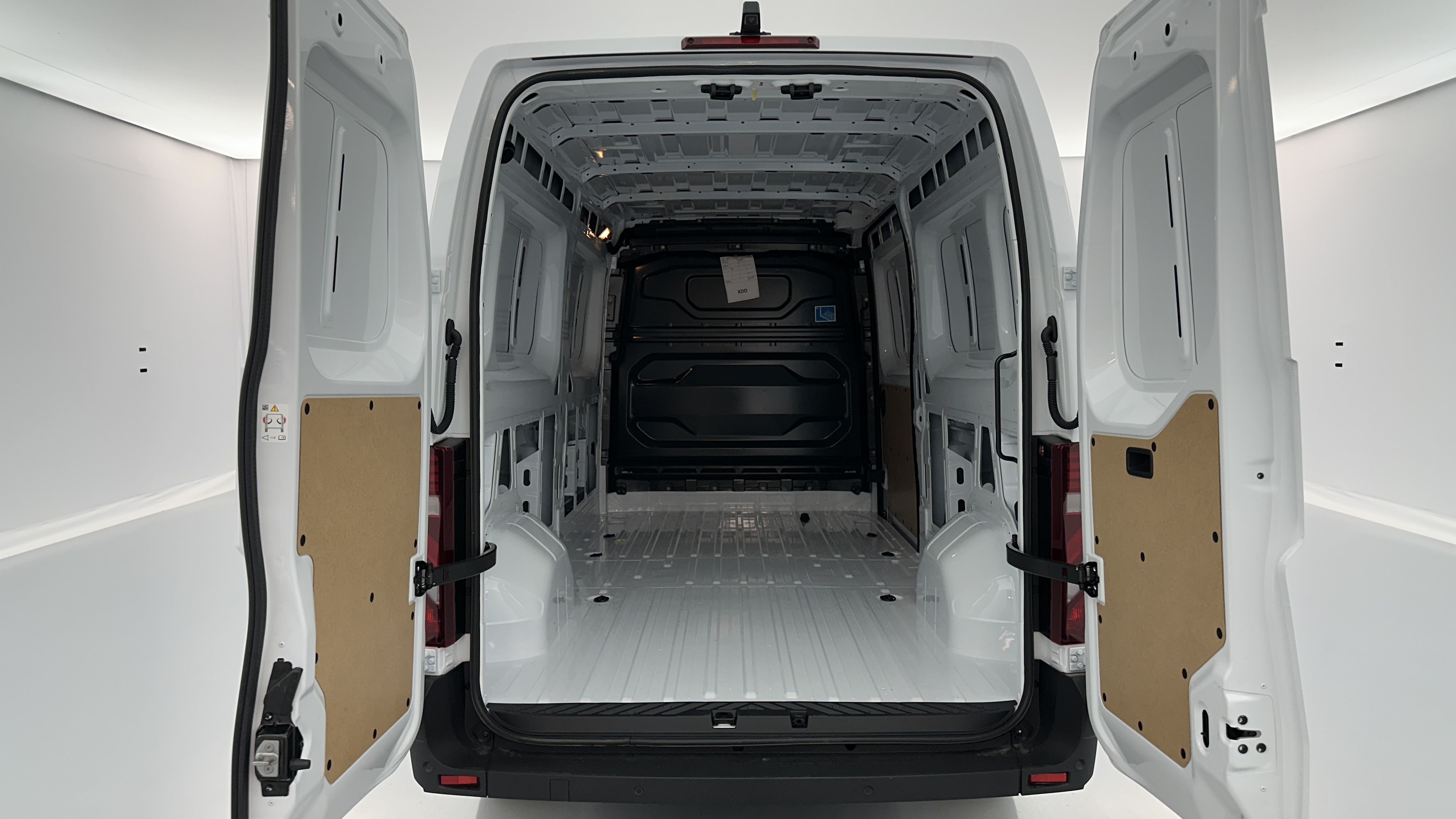 RENAULT MASTER VAN L3H2 3T5 2.0 BluedCi 150ch Advance