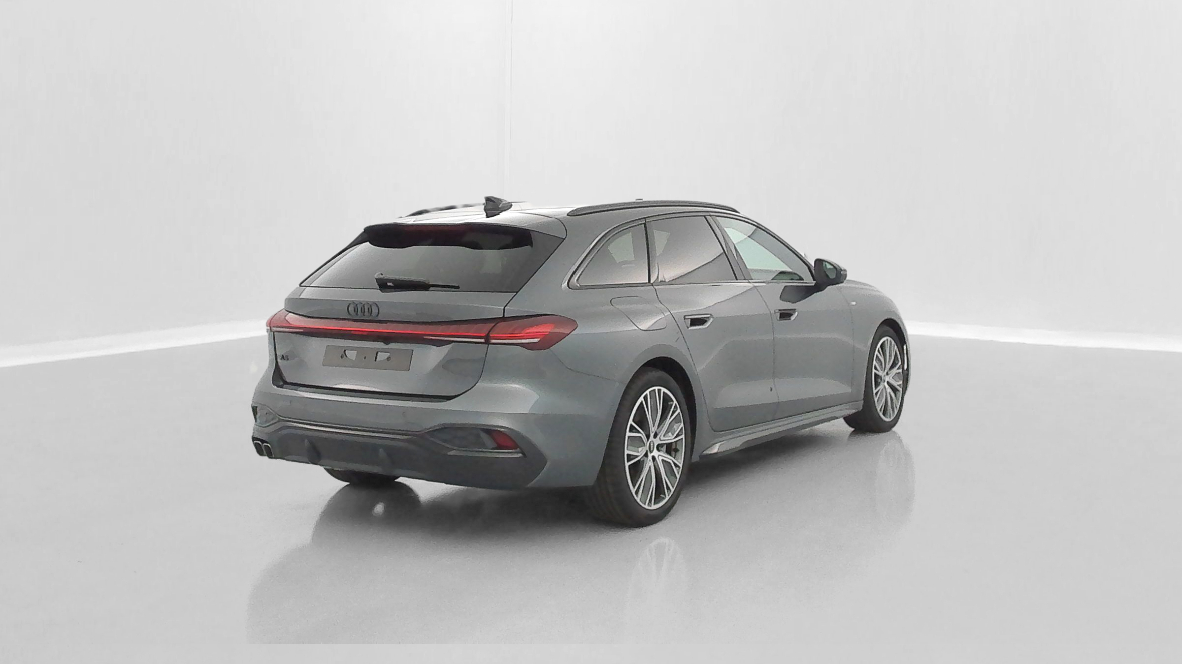 AUDI A5 AVANT III 2.0 TDI Hybride 204ch S line S tronic 7