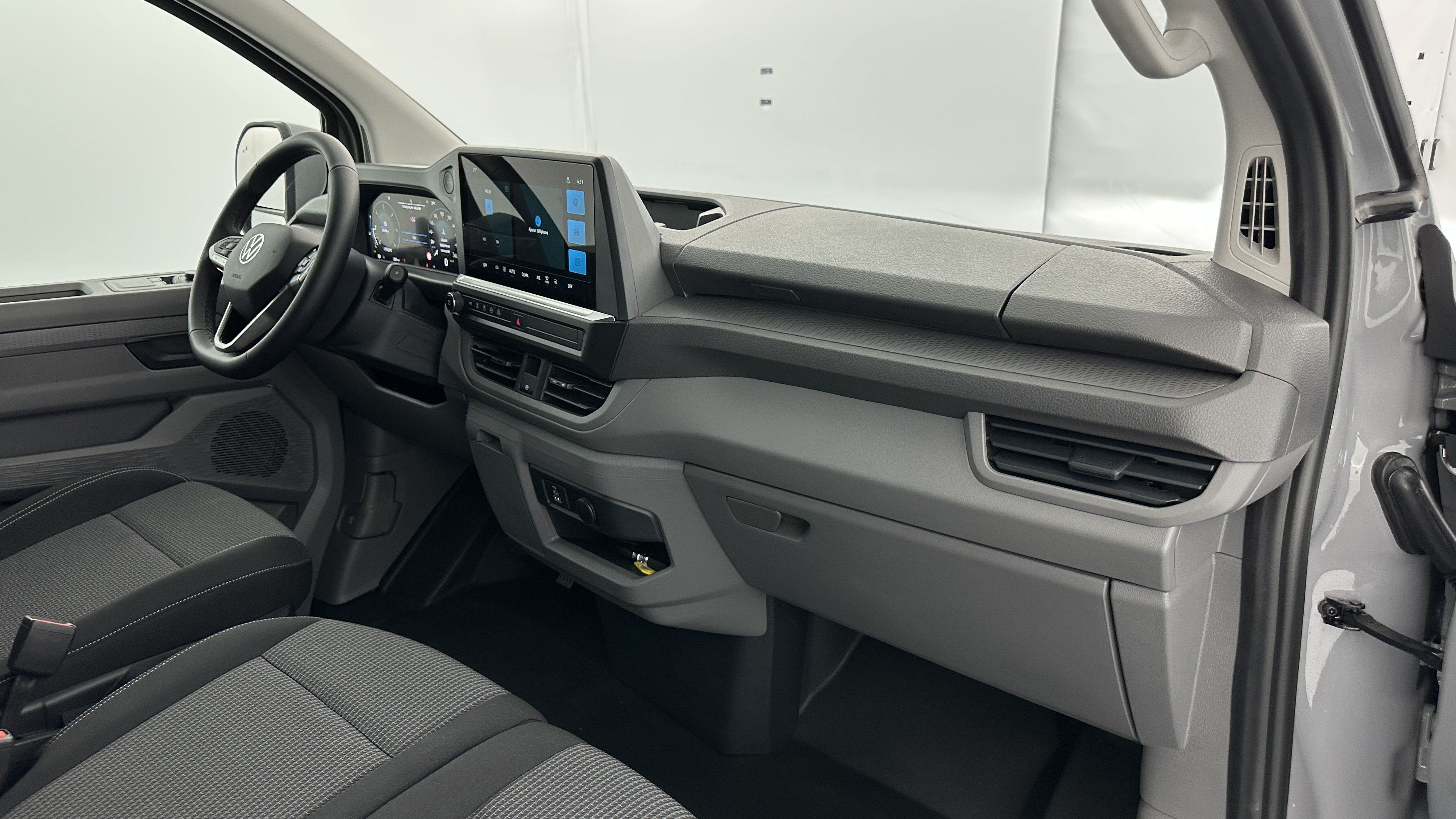 VOLKSWAGEN TRANSPORTER T7 L2H1 2.0 TDI 150ch Business BVA8