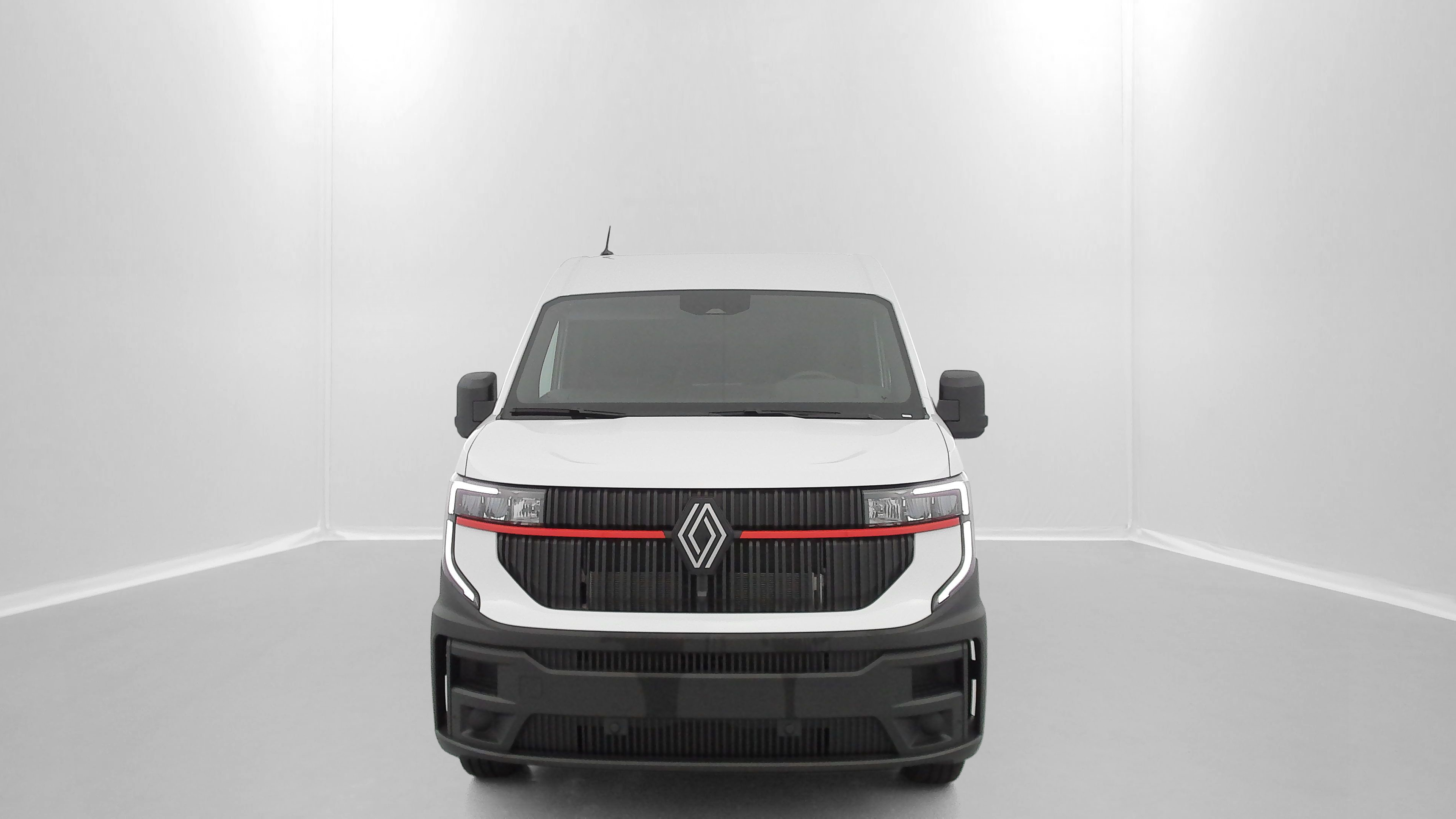 RENAULT MASTER L3H2 3t5 2.0 dCi 150ch RED Edition + PACK LIVRAISON + CAMÉRA + ATTELAGE