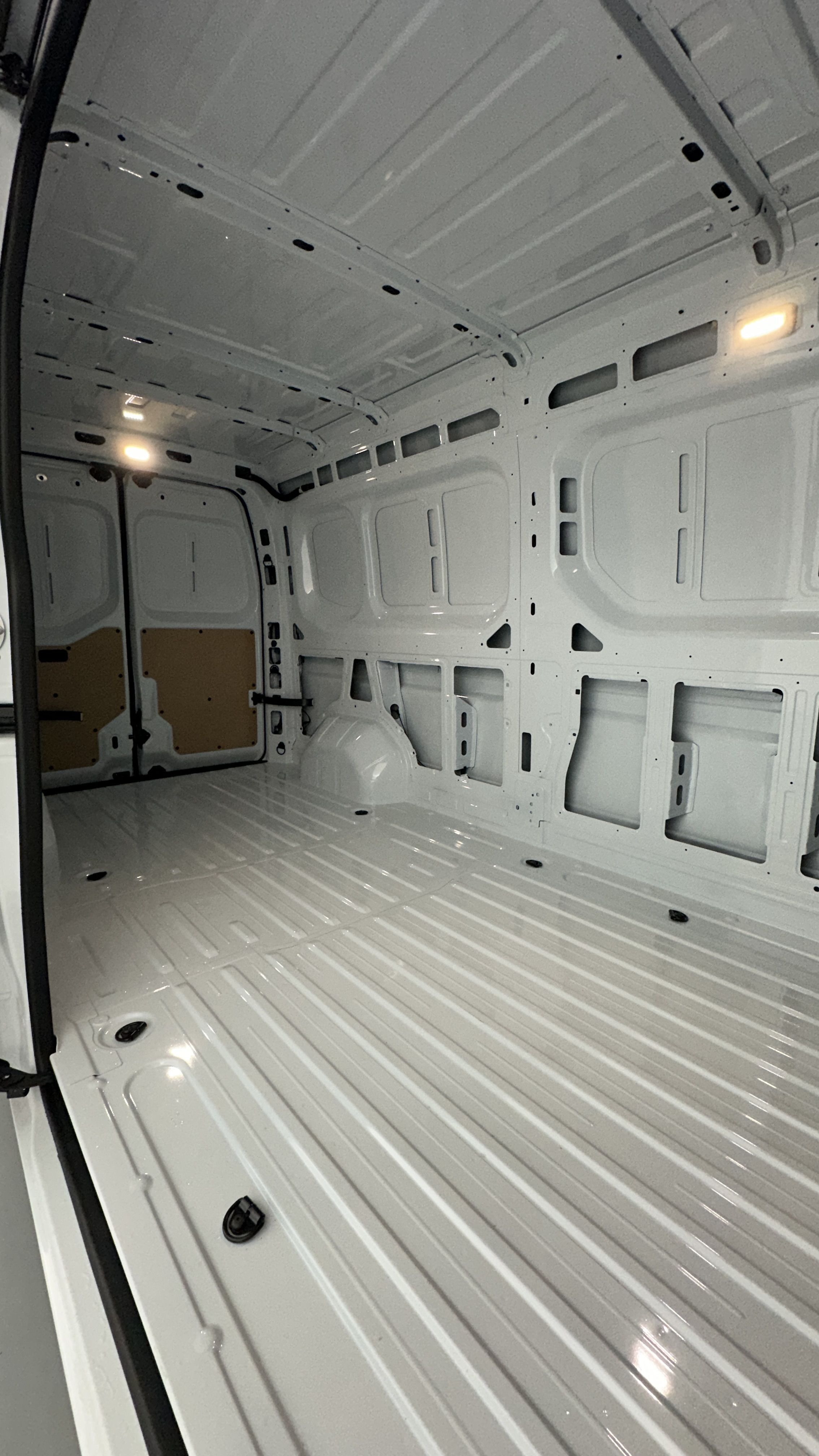 RENAULT MASTER L3H2 3t5 2.0 dCi 150ch RED Edition + PACK LIVRAISON + CAMÉRA + ATTELAGE