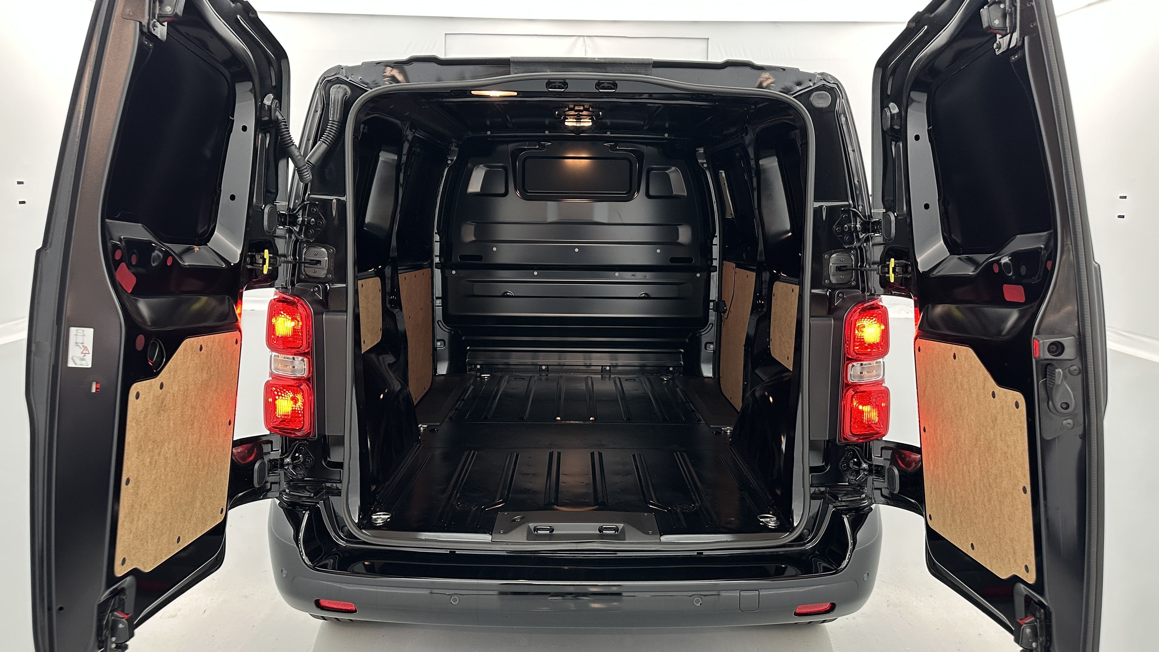 CITROEN JUMPY M 2.0 BlueHDi 180ch EAT8