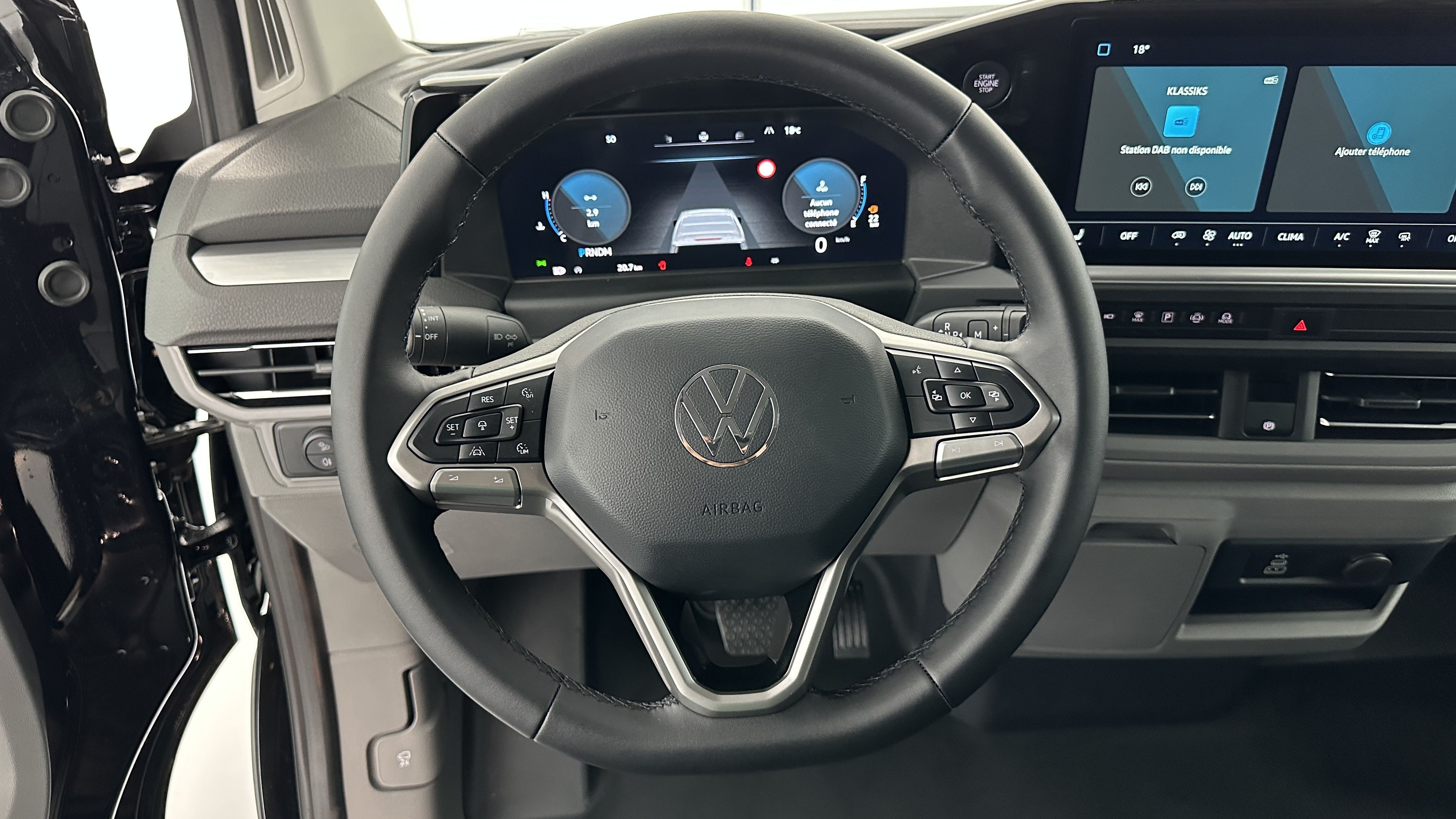 VOLKSWAGEN TRANSPORTER PROCAB T7 L1H1 2.0 TDI 170ch Business BVA8