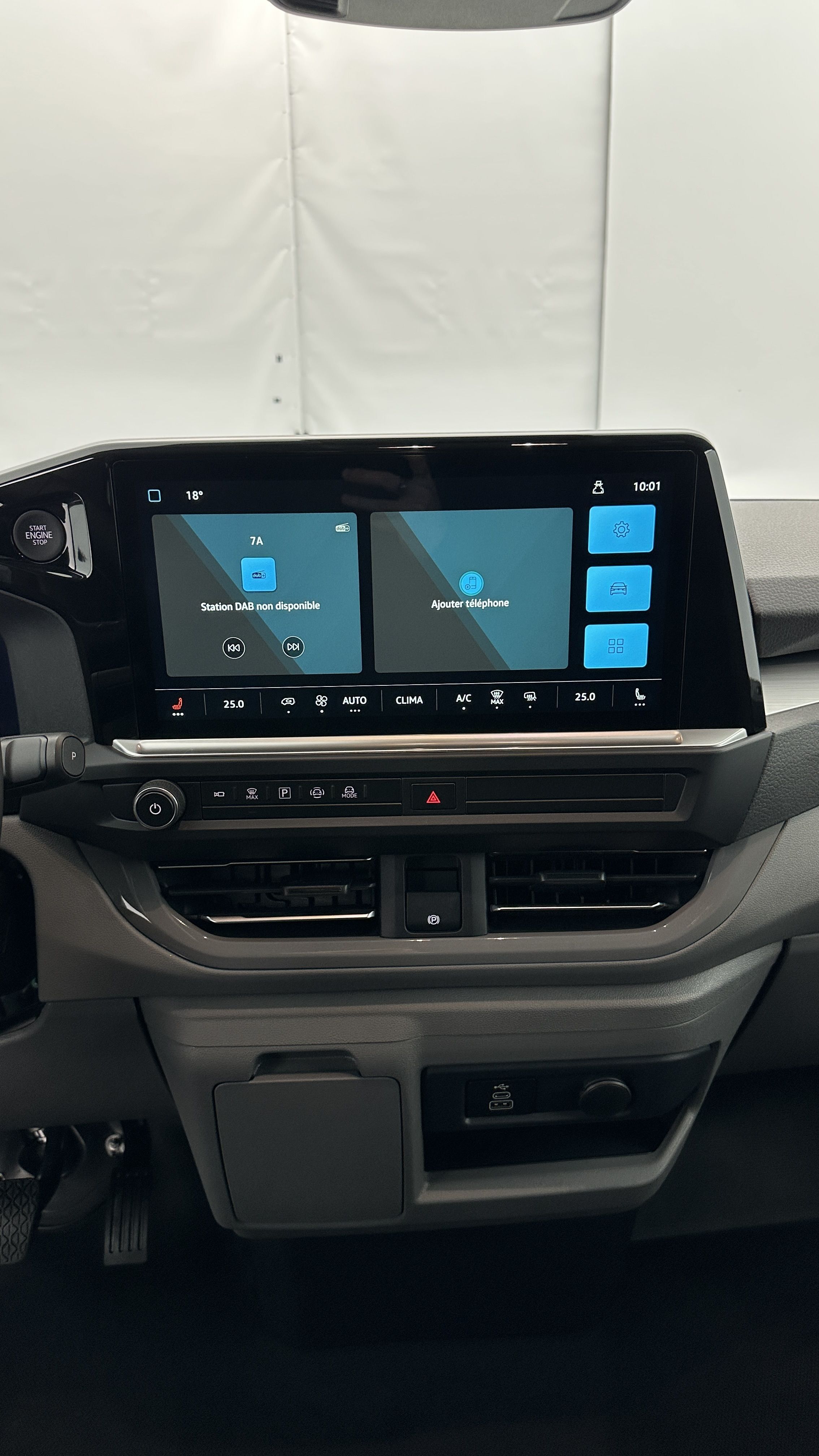 VOLKSWAGEN TRANSPORTER PROCAB T7 L1H1 2.0 TDI 170ch Business BVA8