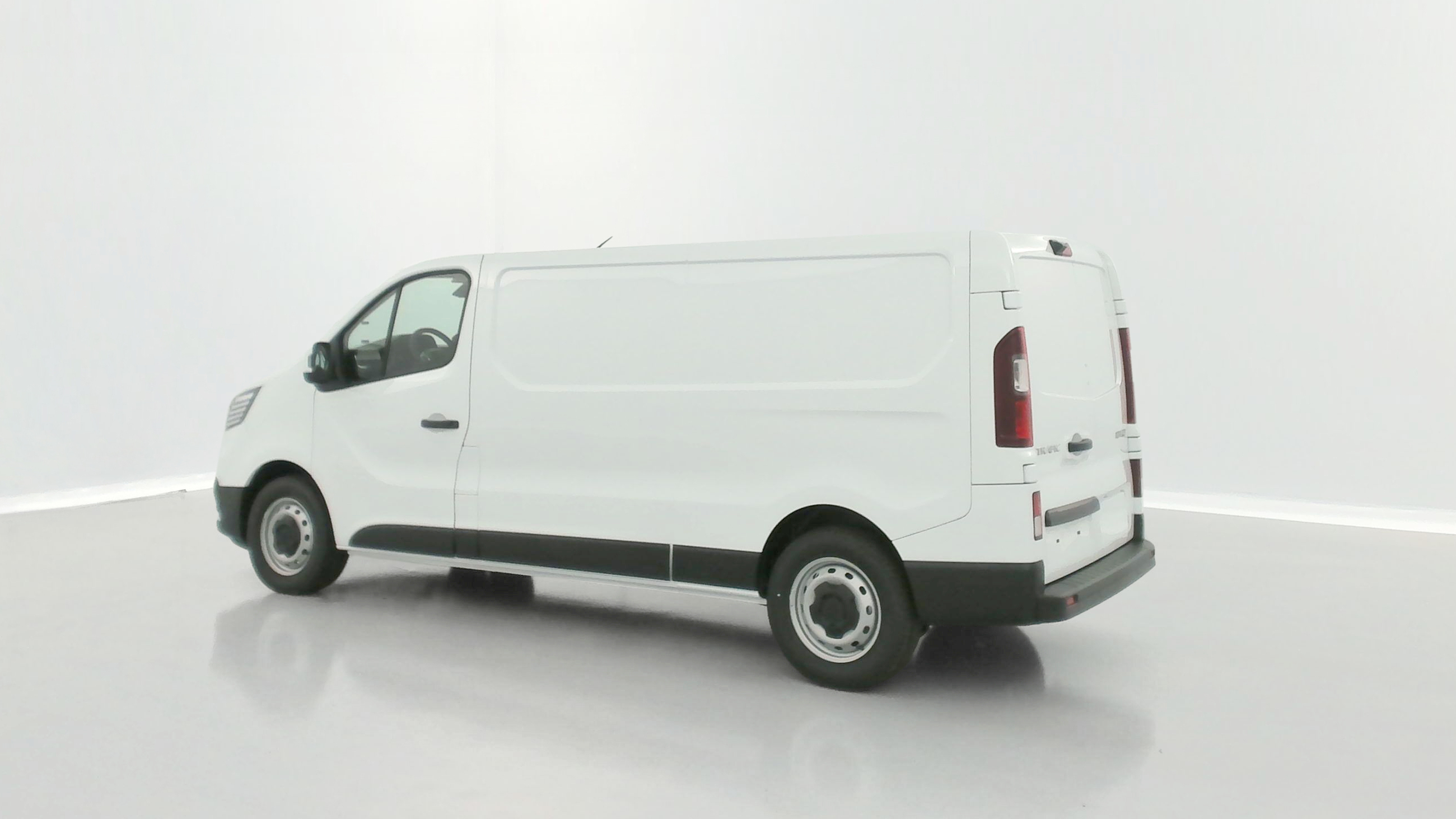 RENAULT TRAFIC III (3) L2H1 3000 2.0 Blue dCi 150ch Extra