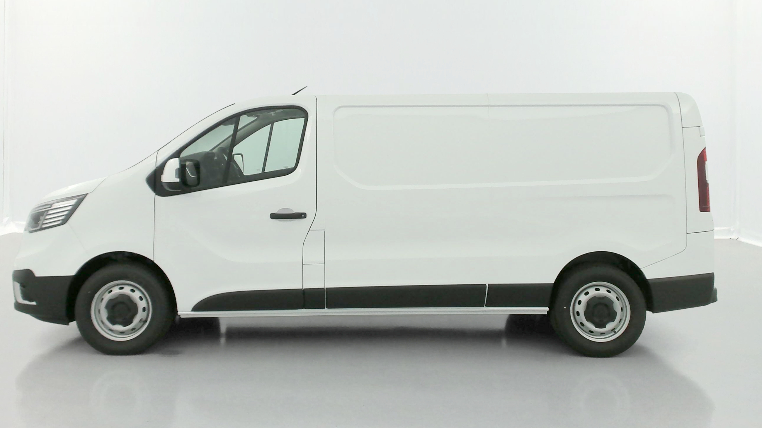 RENAULT TRAFIC III (3) L2H1 3000 2.0 Blue dCi 150ch Extra