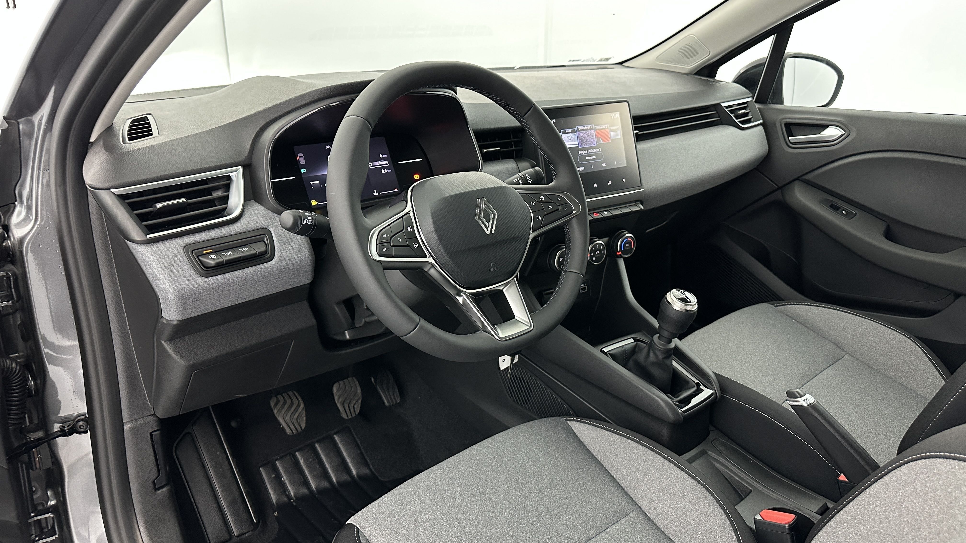 RENAULT CLIO V(2) 1.5 Blue dCi 100ch Evolution