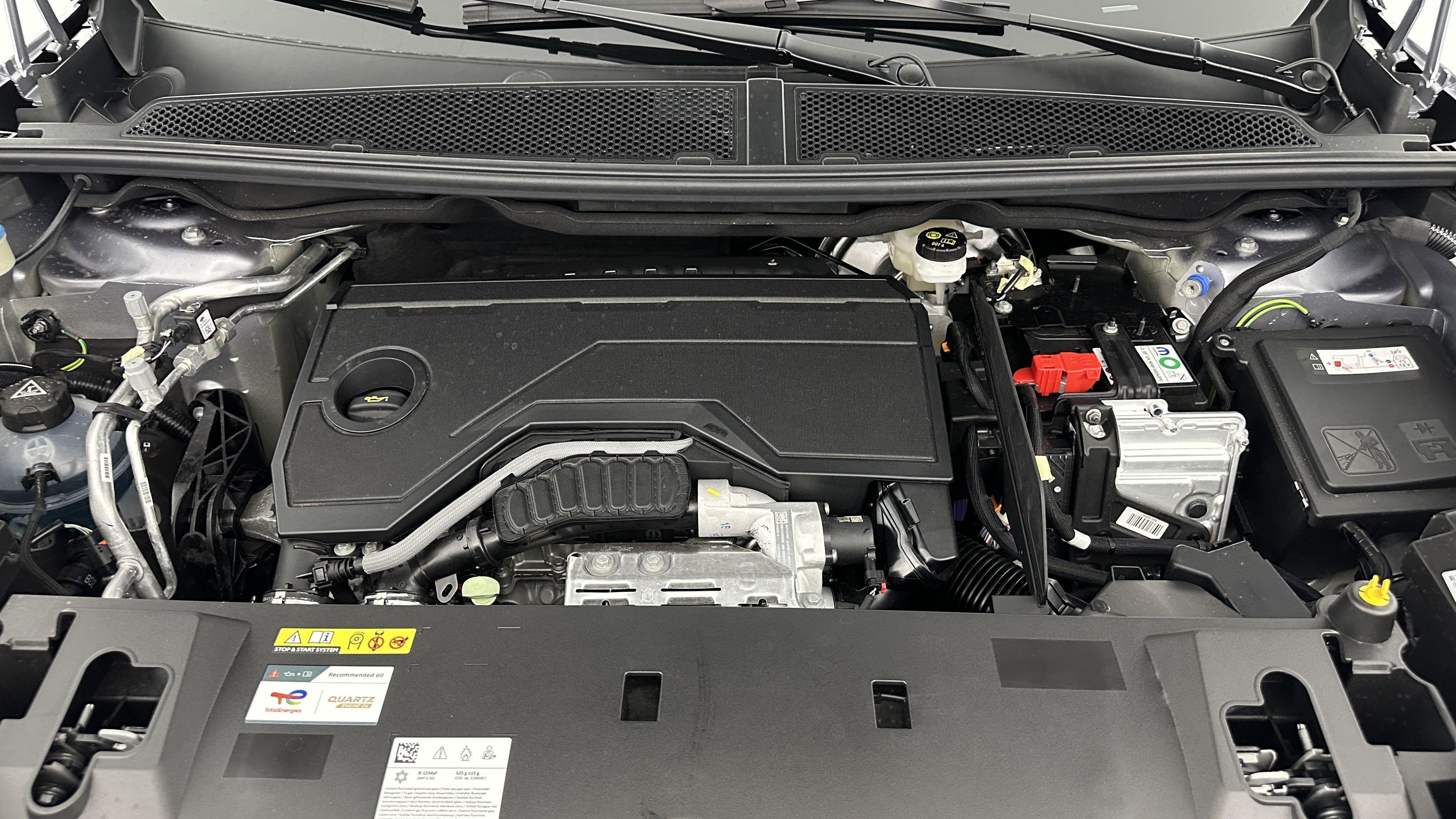 PEUGEOT 5008 1.2 Hybrid 145ch Allure e-DCS6