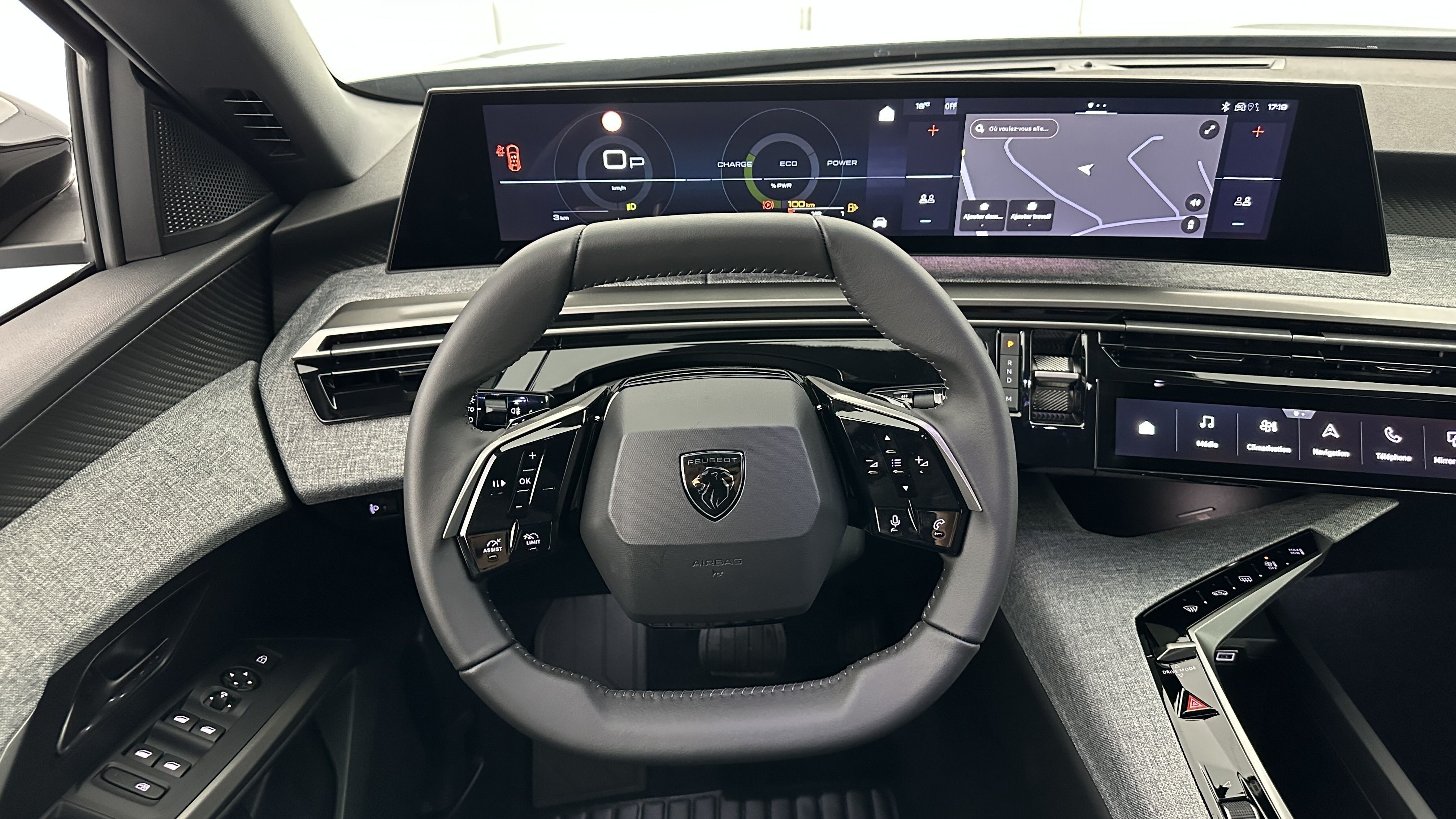PEUGEOT 5008 1.2 Hybrid 145ch Allure e-DCS6