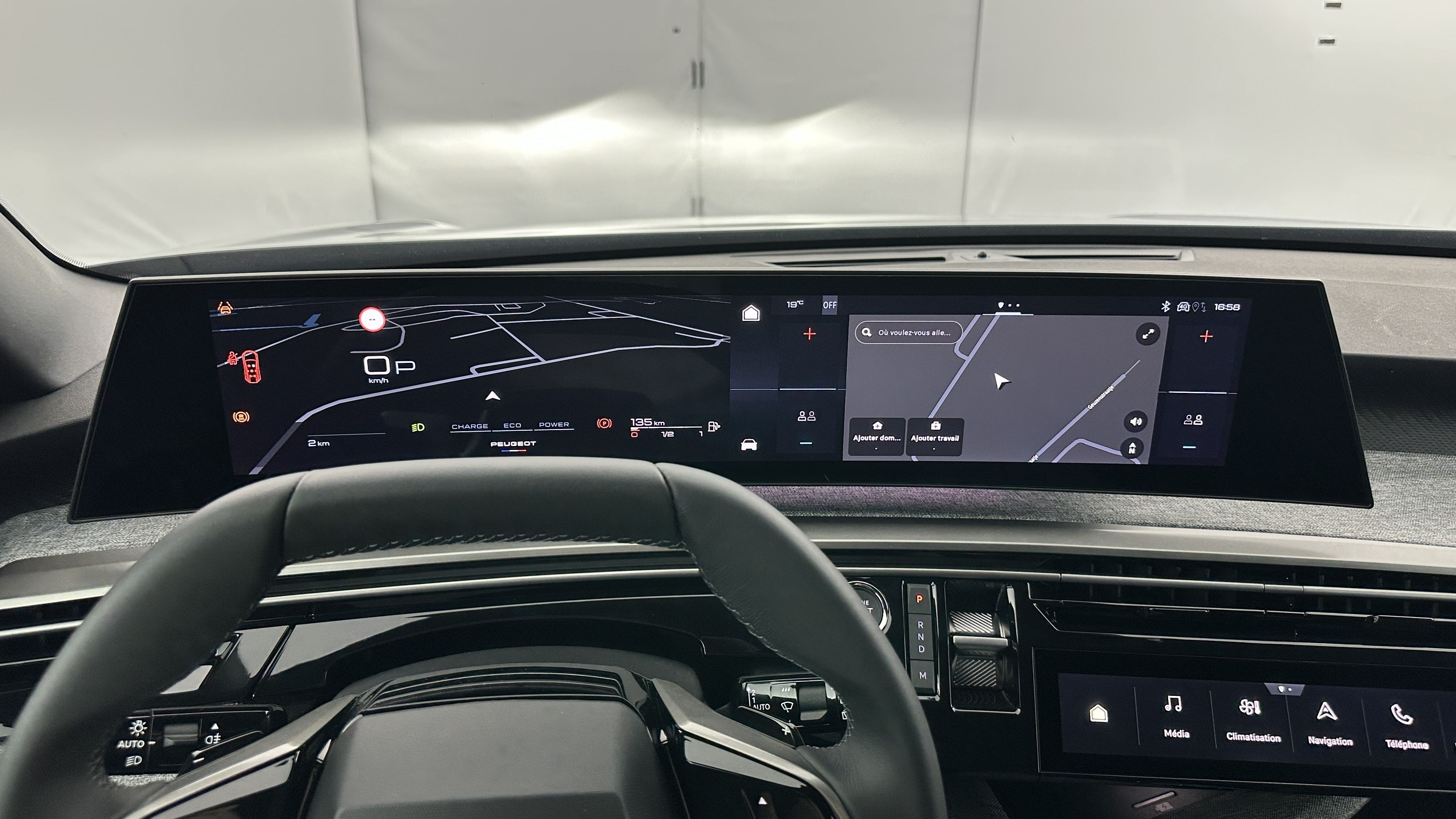 PEUGEOT 5008 1.2 Hybrid 145ch Allure e-DCS6