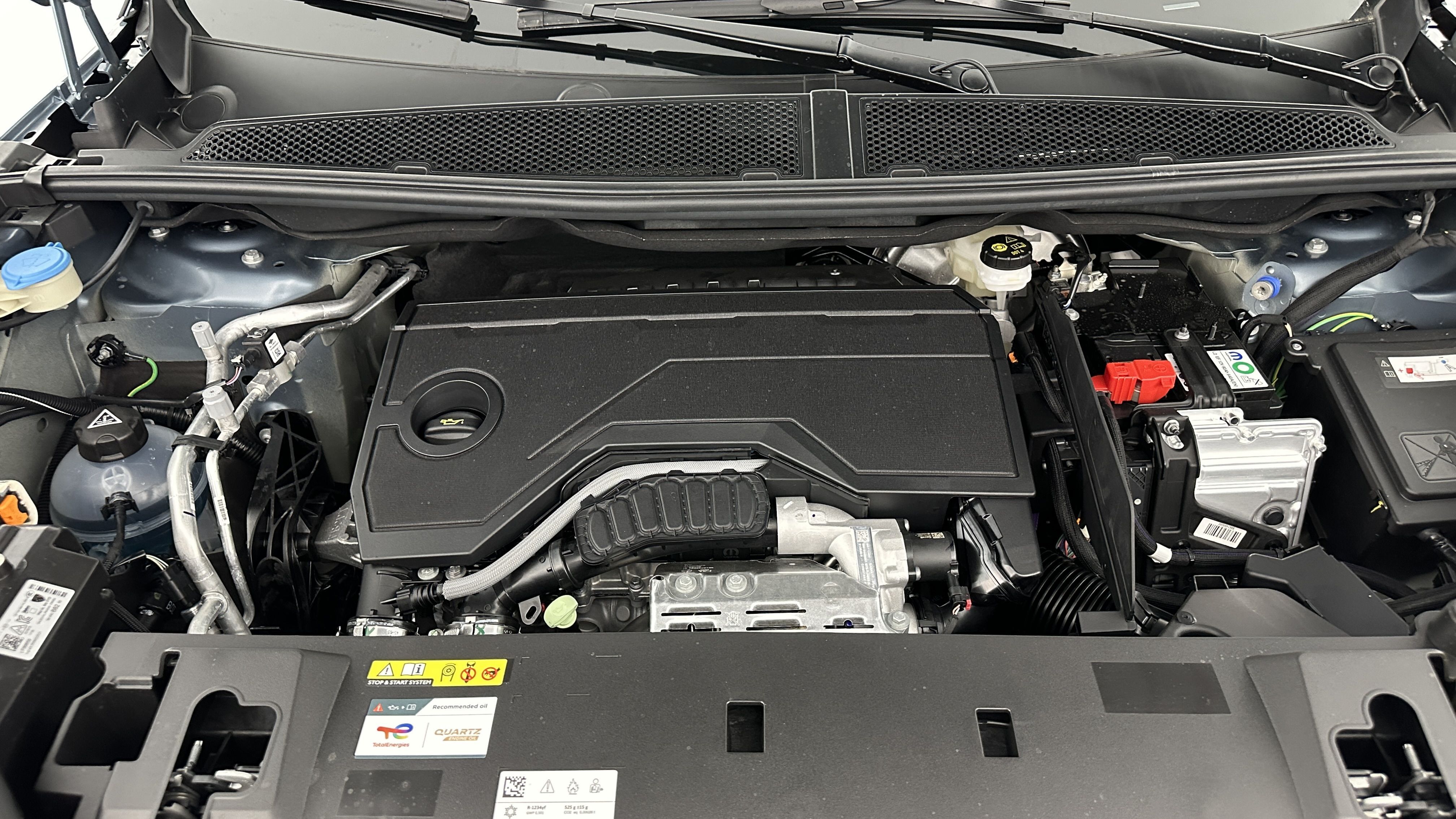 PEUGEOT 5008 1.2 Hybrid 145ch Allure e-DCS6