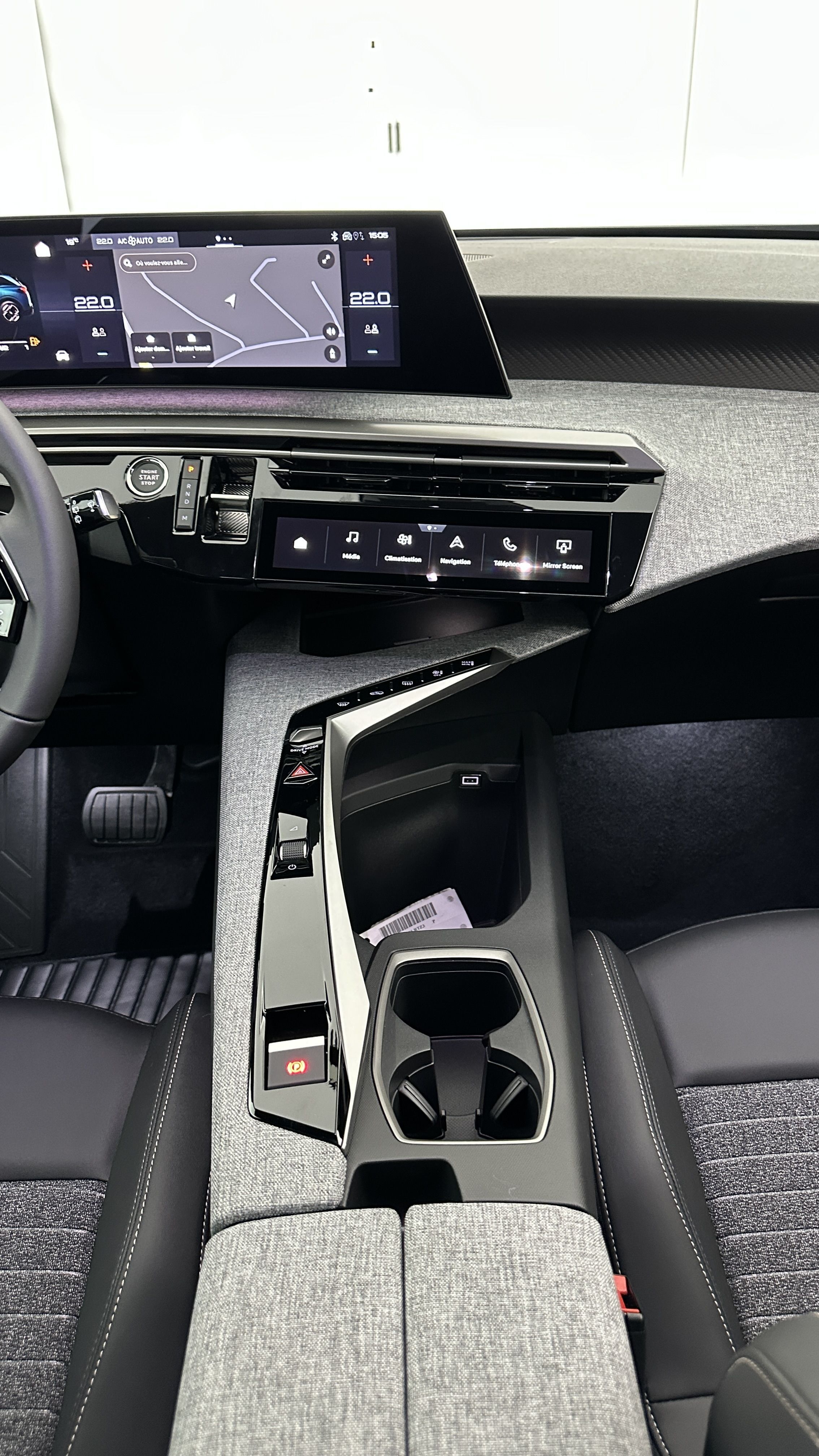 PEUGEOT 5008 1.2 Hybrid 145ch Allure e-DCS6