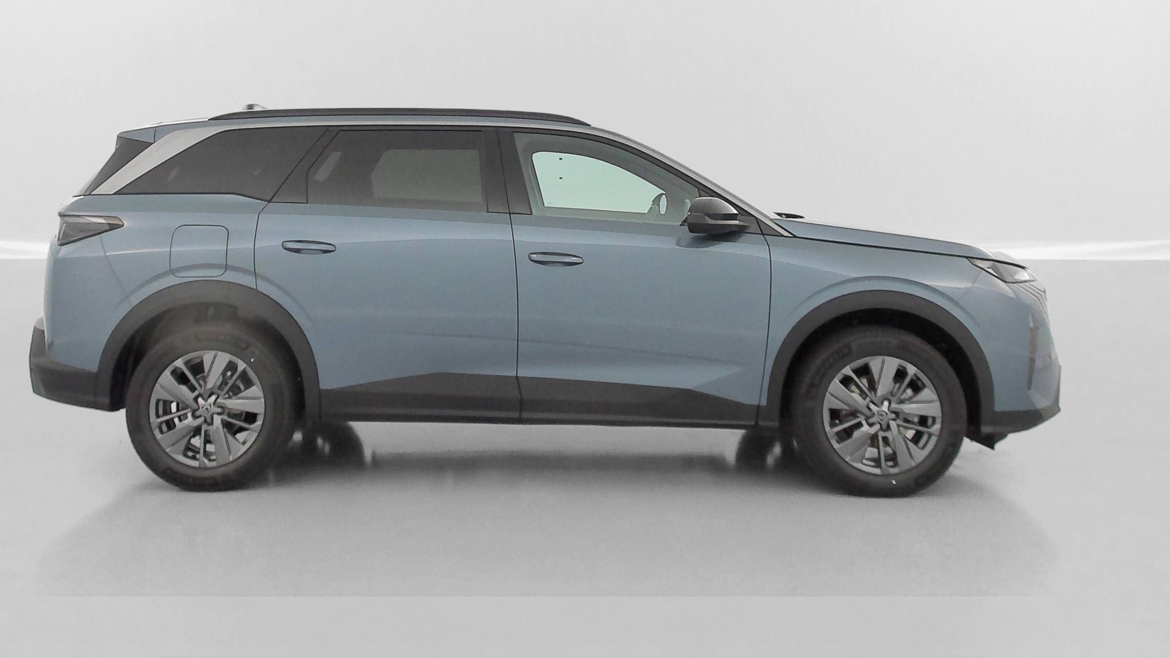 PEUGEOT 5008 1.2 Hybrid 145ch Allure e-DCS6