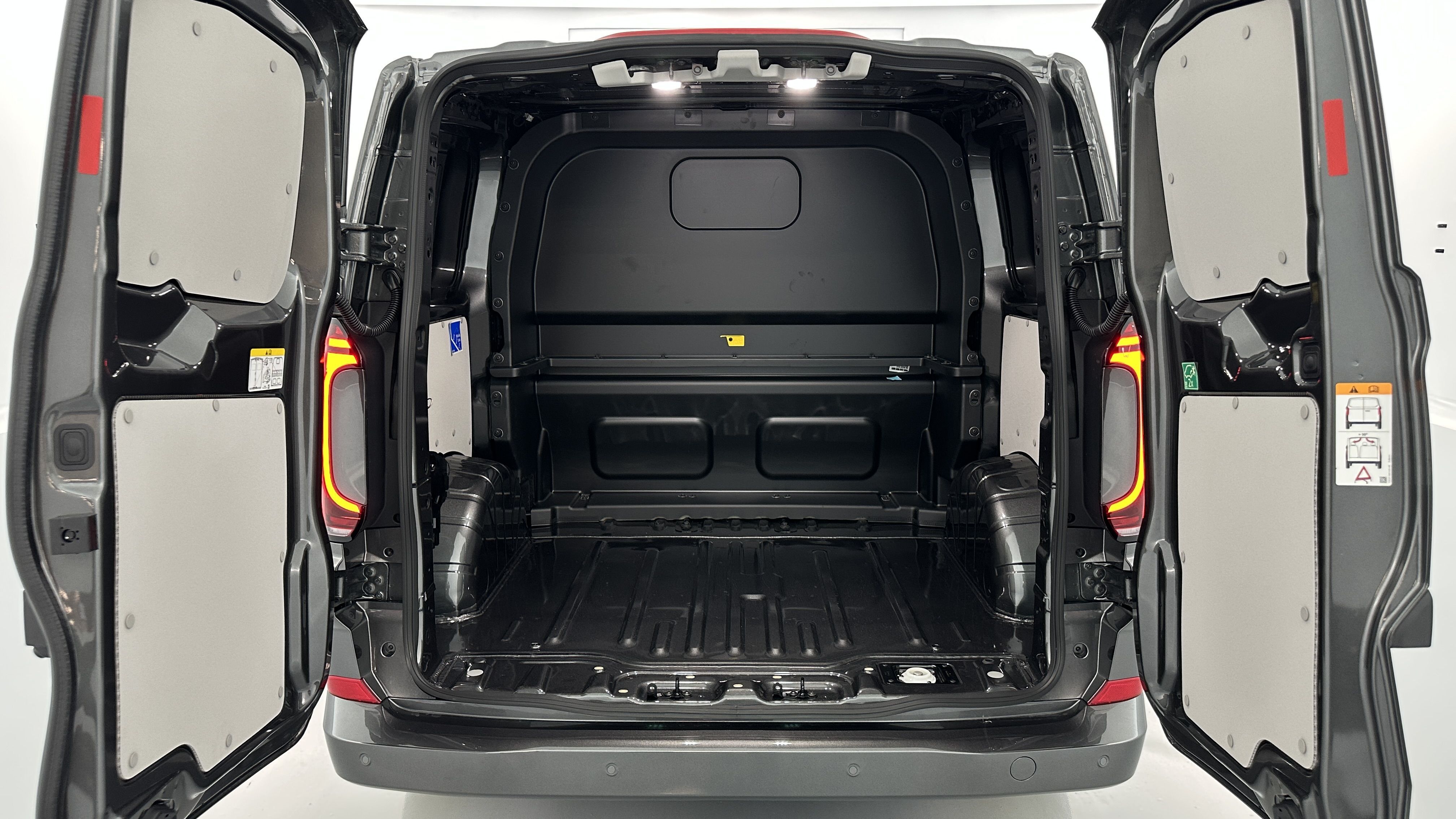 VOLKSWAGEN TRANSPORTER PROCAB T7 L1H1 2.0 TDI 170ch Business BVA8