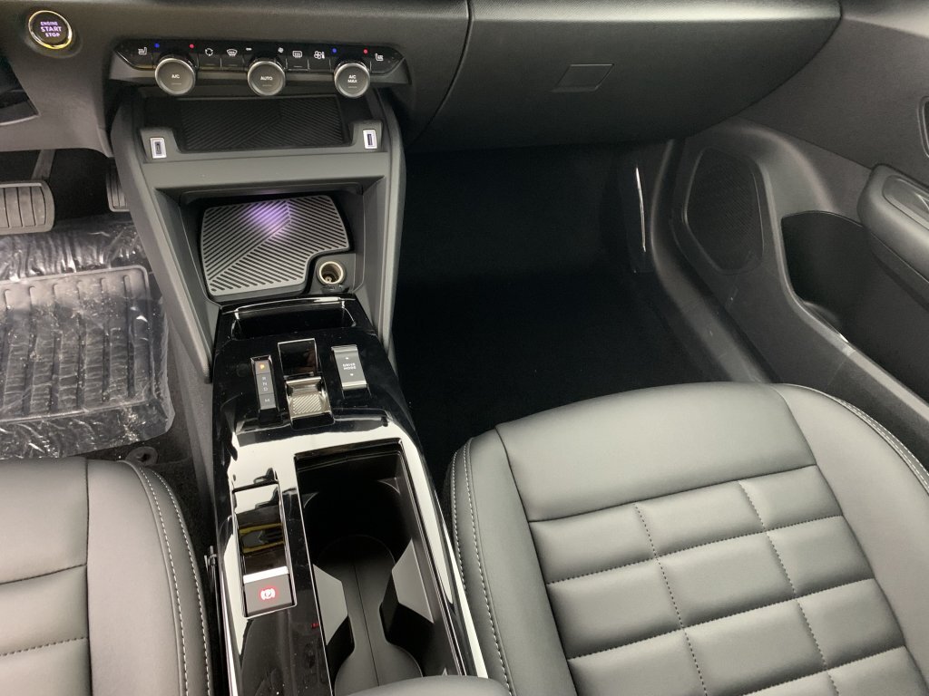 CITROEN C4 Hybride 145 e-DCS6 Max