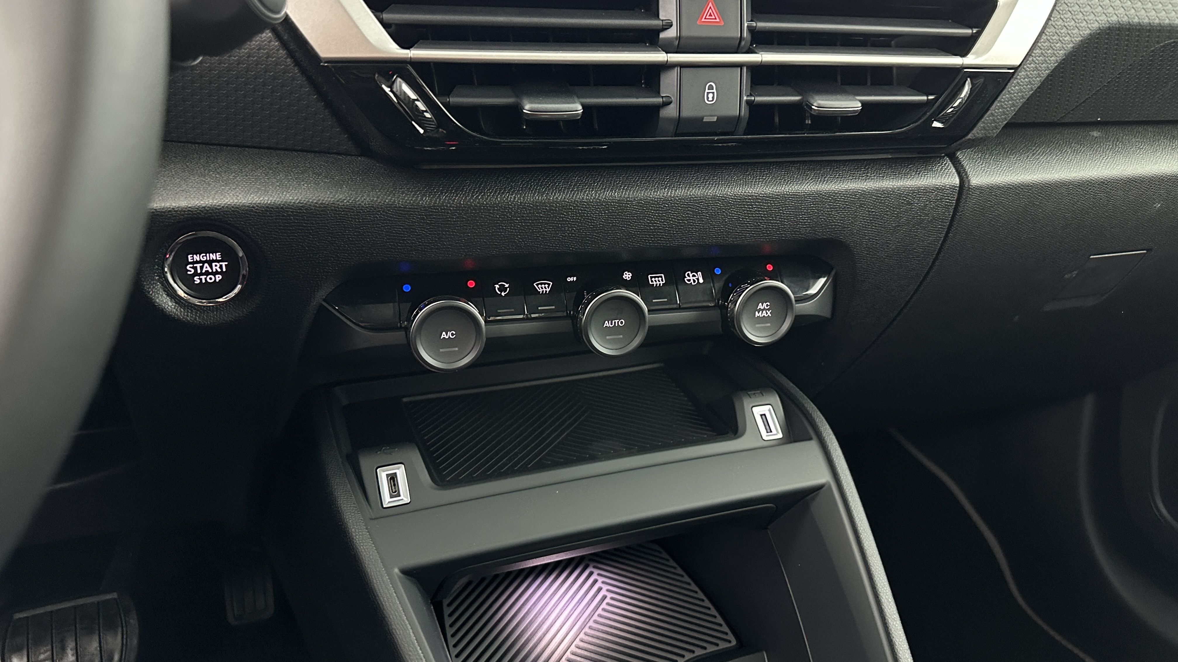 CITROEN C4 1.2 Hybride 145ch Collection e-DCS6